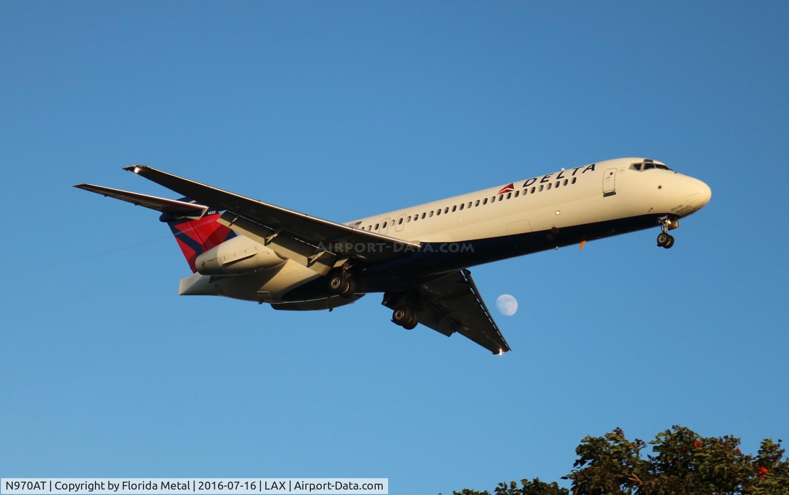 N970AT, 2001 Boeing 717-200 C/N 55031, Delta