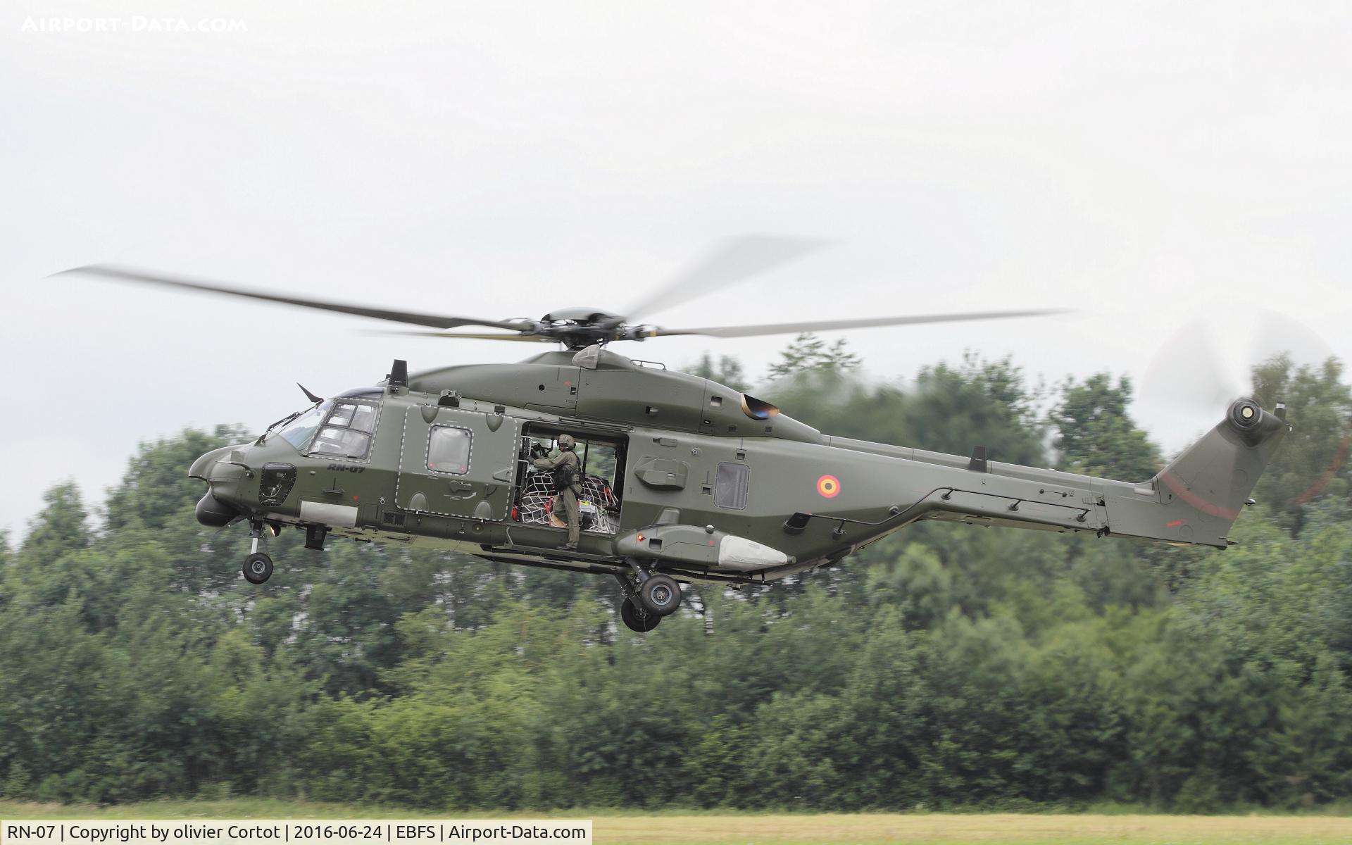 RN-07, NHI NH-90 TTH Caiman C/N 1297/TBEA03, about to land in Florennes