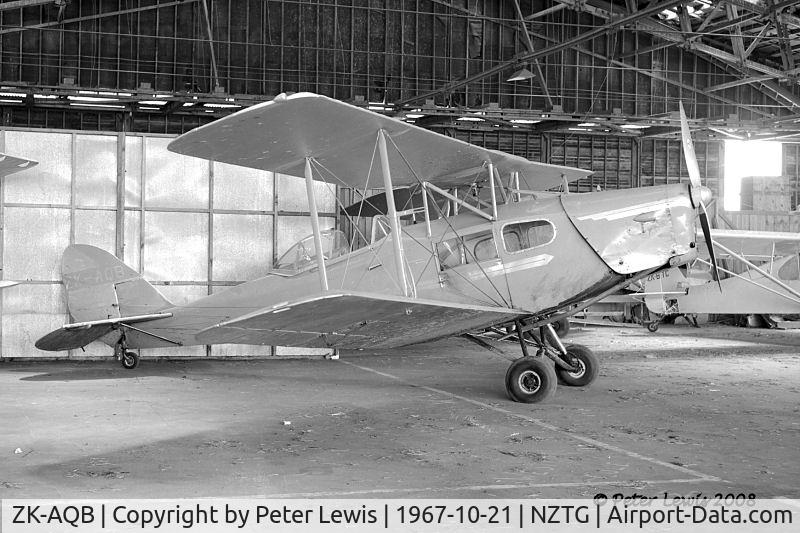 ZK-AQB, 1946 De Havilland DH-83C Fox Moth C/N FM49, William Paterson, Motiti Island, Tauranga