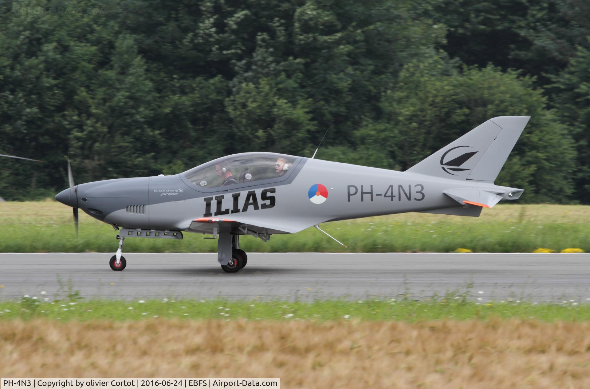 PH-4N3, Blackshape Prime BS100 C/N BPU-030, landing at Florennes