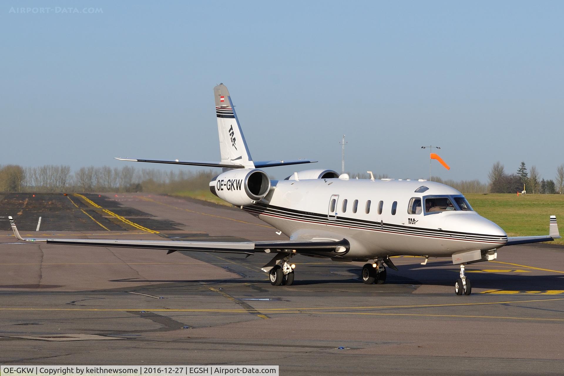 OE-GKW, 2003 Gulfstream Aerospace G100 C/N 150, Leaving Norwich.