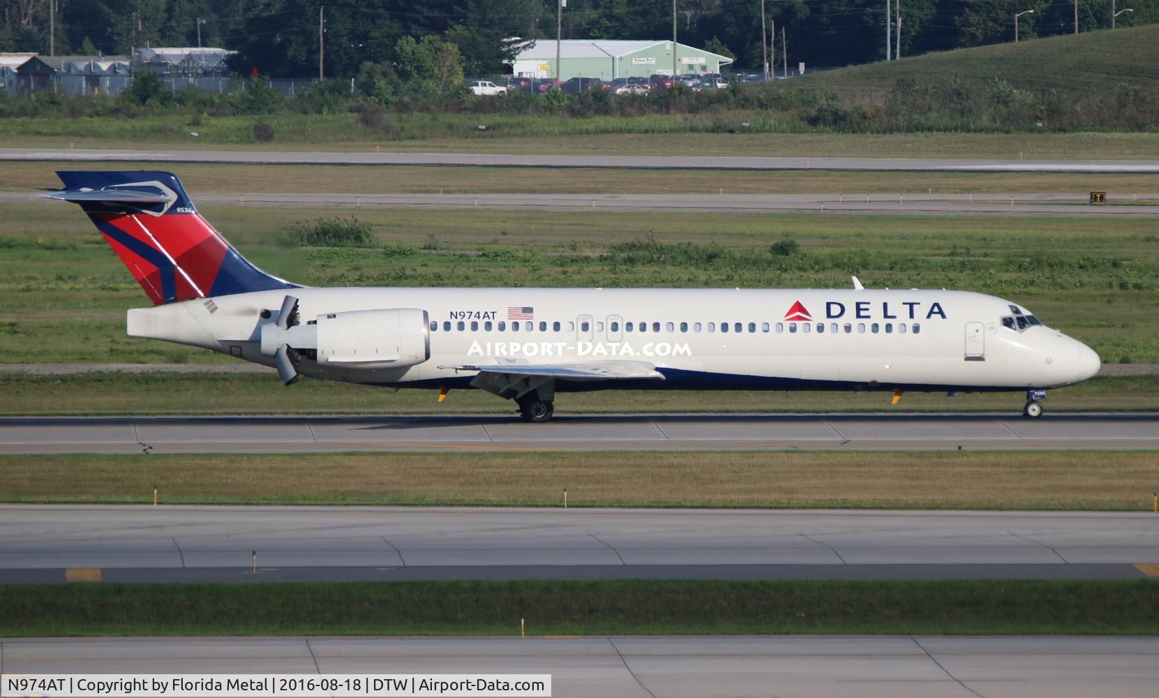 N974AT, 2002 Boeing 717-200 C/N 55034, Delta