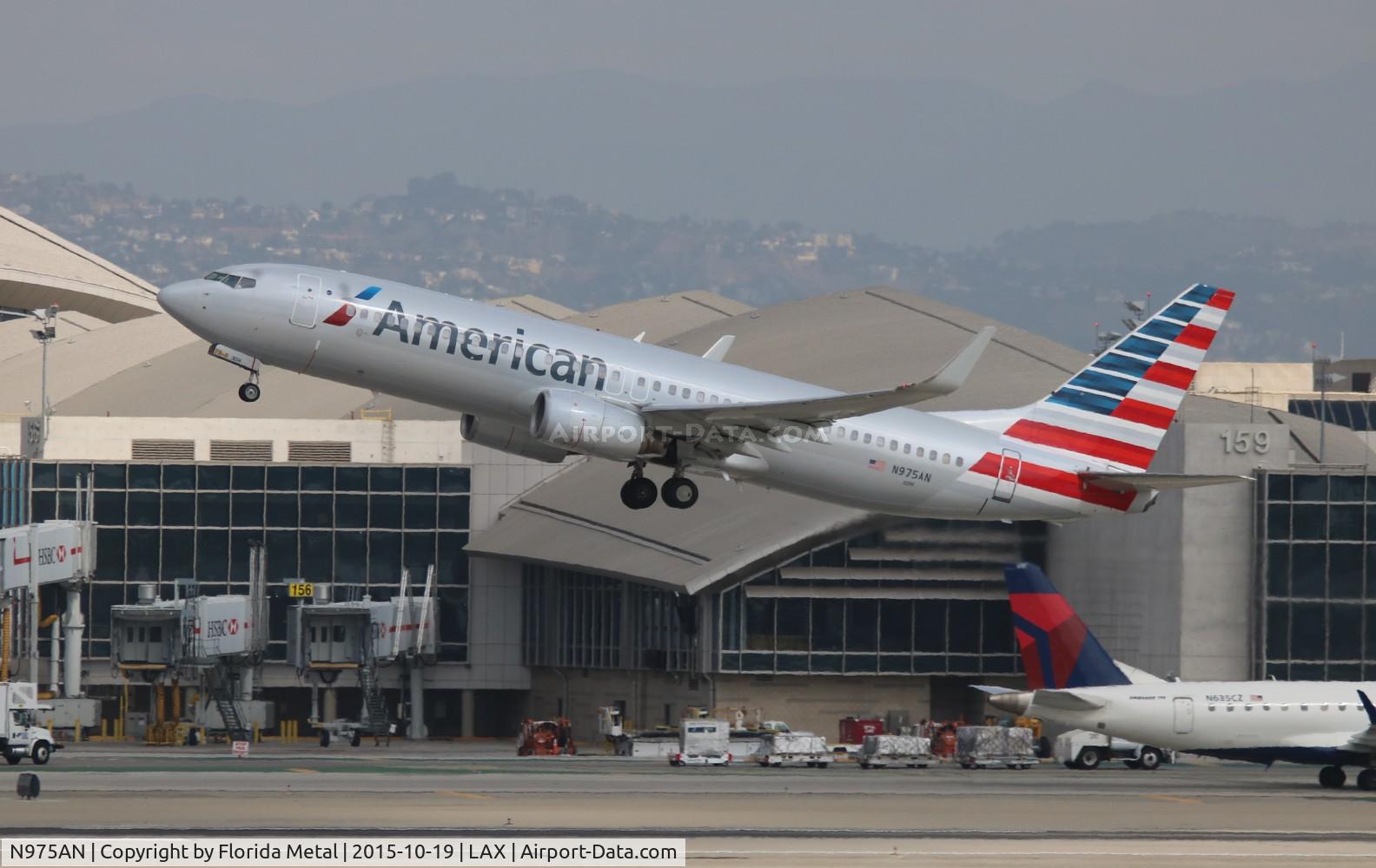 N975AN, 2001 Boeing 737-823 C/N 29549, American