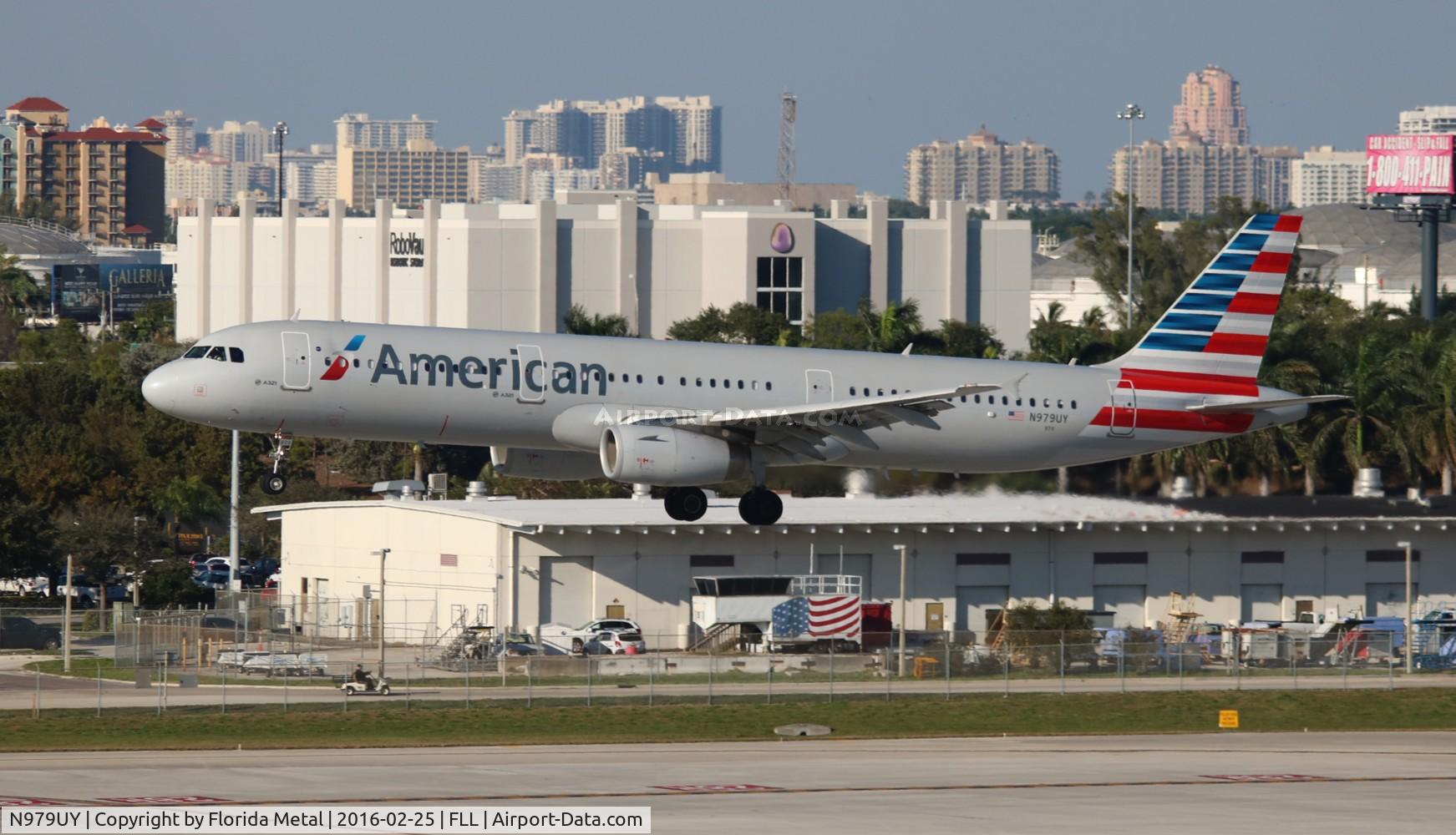 N979UY, 2013 Airbus A321-231 C/N 5763, American