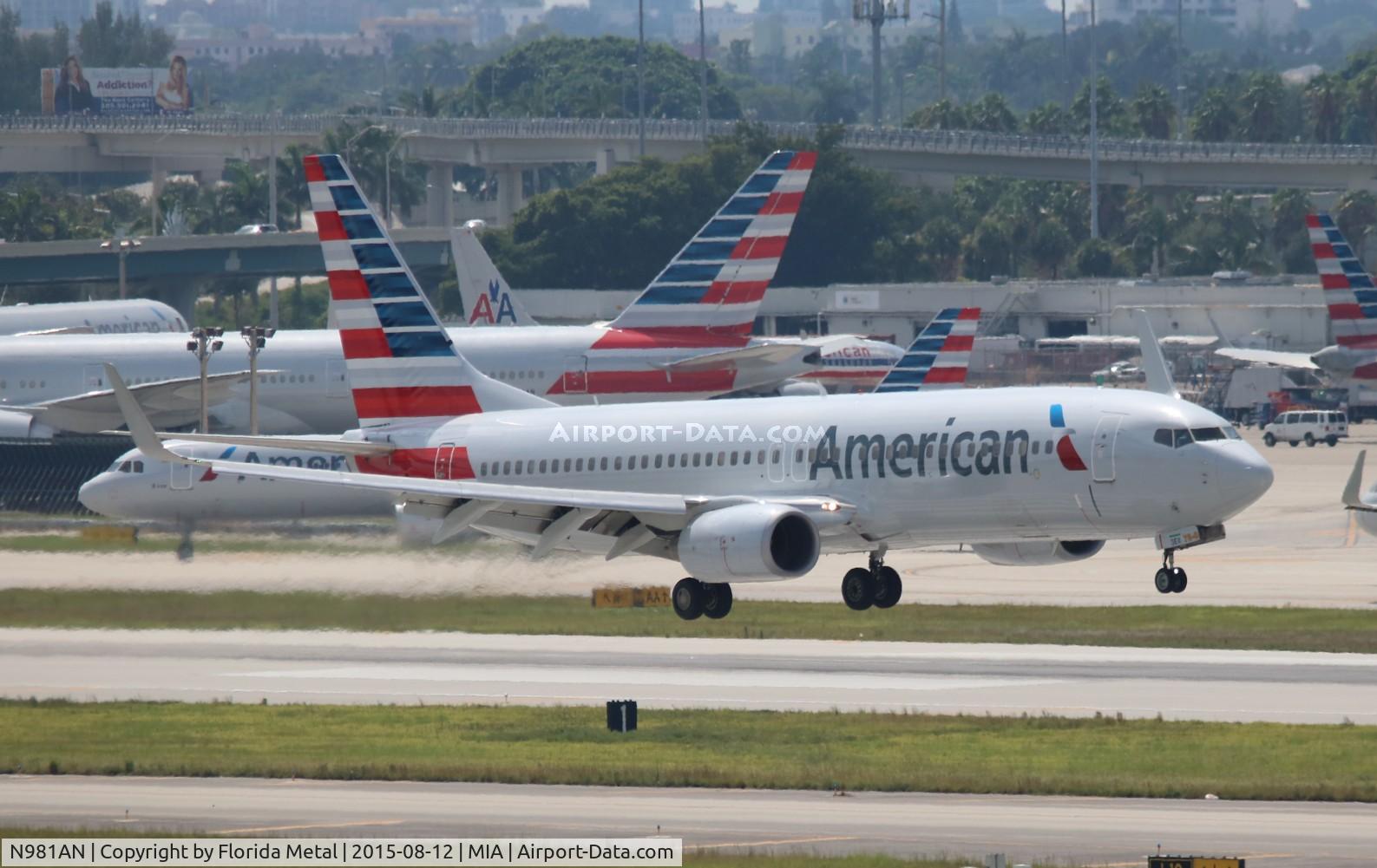 N981AN, Boeing 737-823 C/N 30897, American