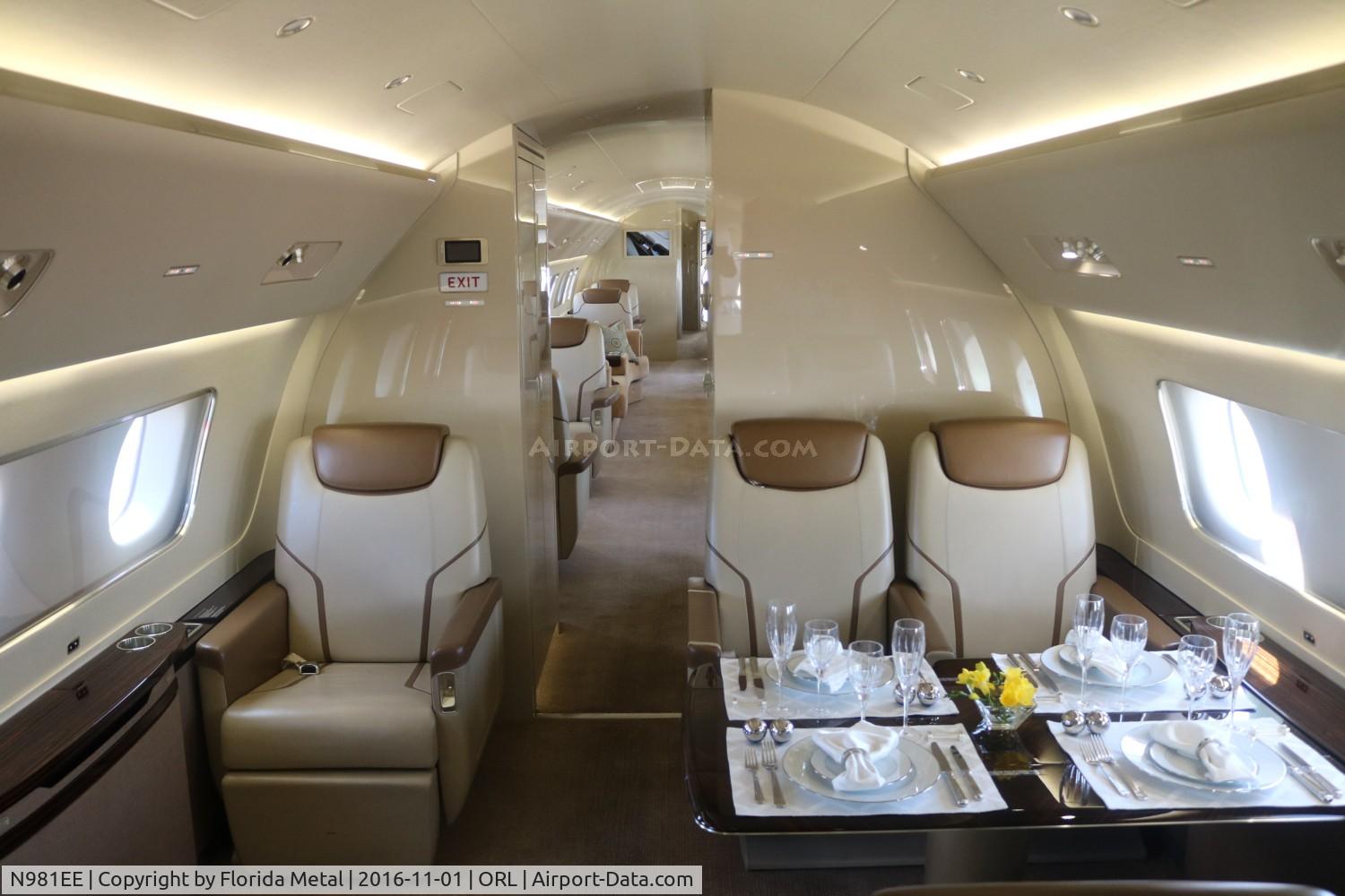 N981EE, 2013 Embraer ERJ-190-100ECJ Lineage 1000 C/N 19000559, Lineage 1000 interior