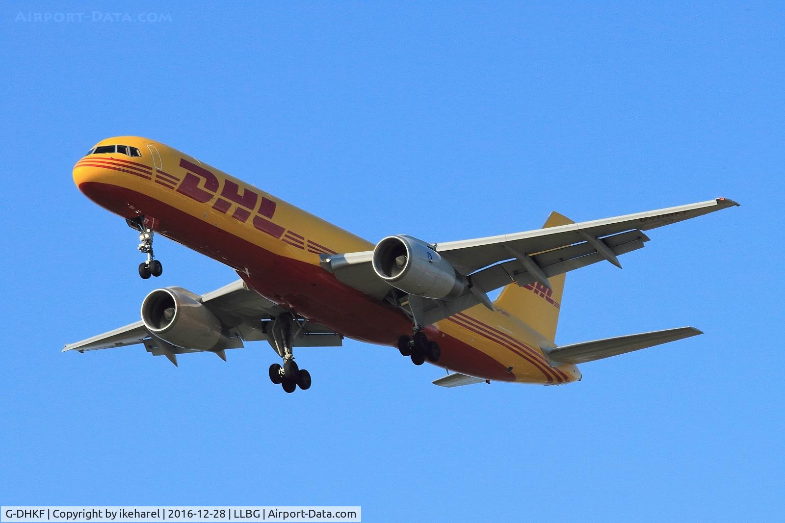 G-DHKF, 1999 Boeing 757-236/SF C/N 29945, Upon landing on runway 12.