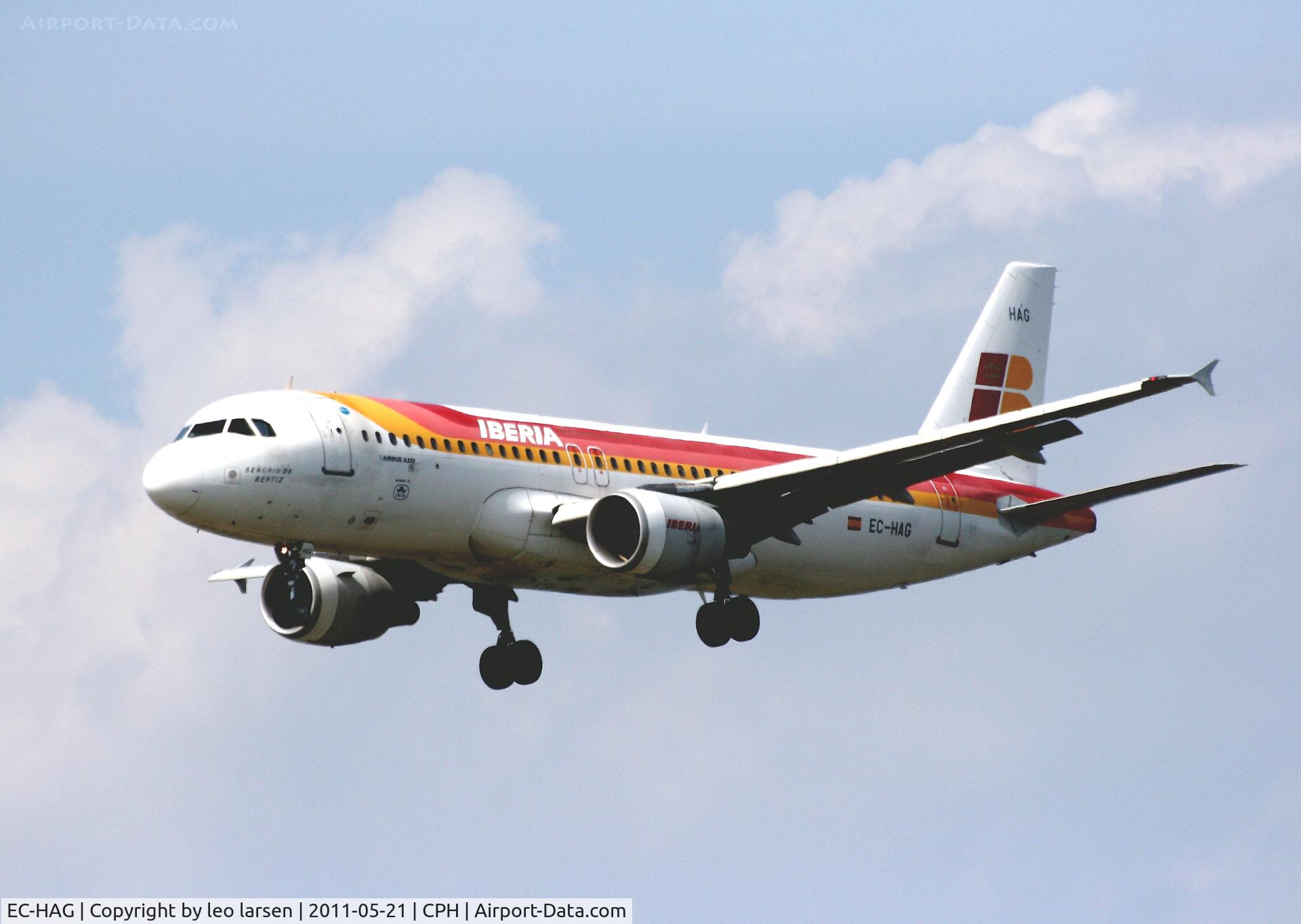 EC-HAG, 1999 Airbus A320-214 C/N 1059, Copenhagen 21.5.11