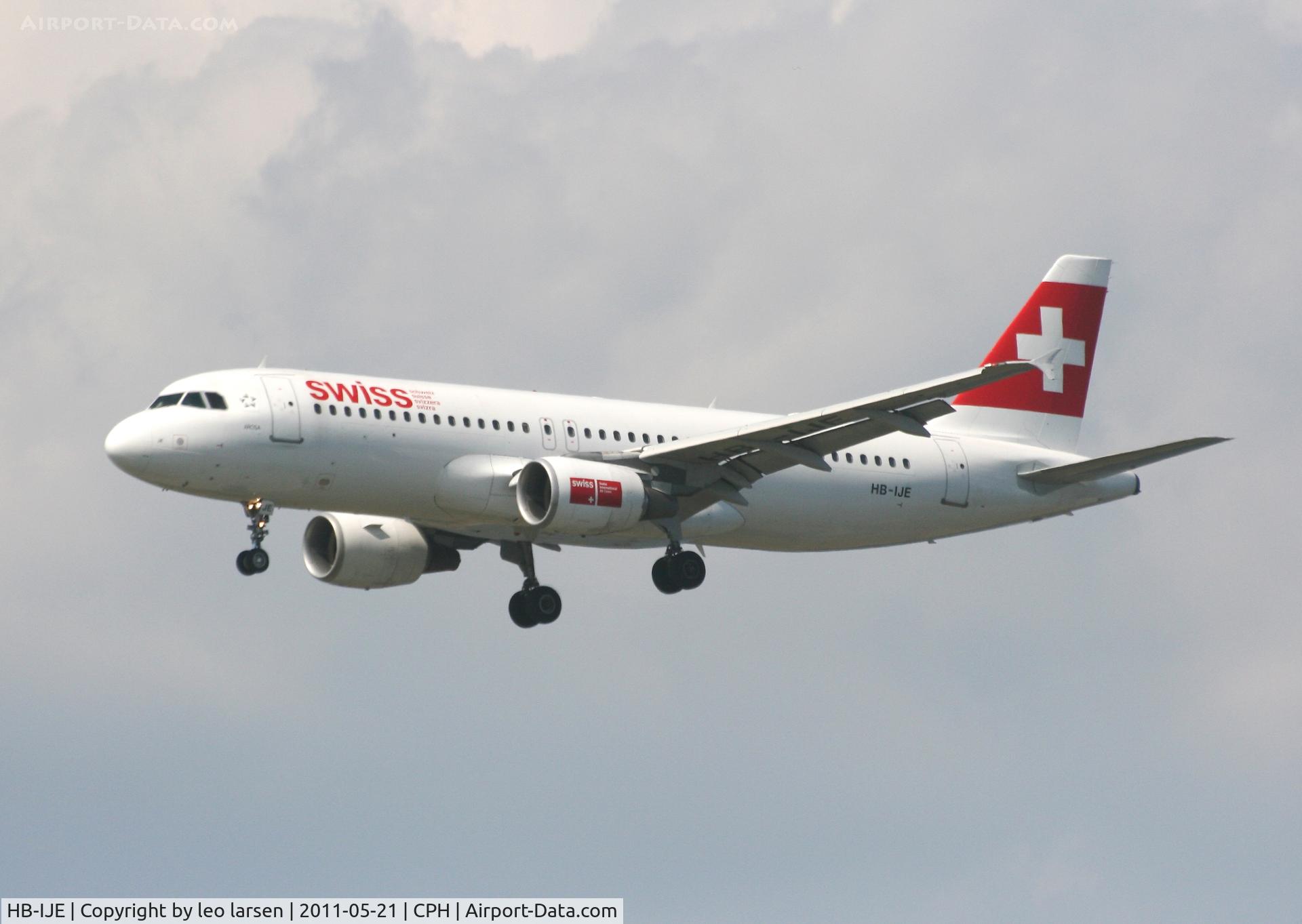 HB-IJE, 1995 Airbus A320-214 C/N 559, Copenhagen 21.5.11