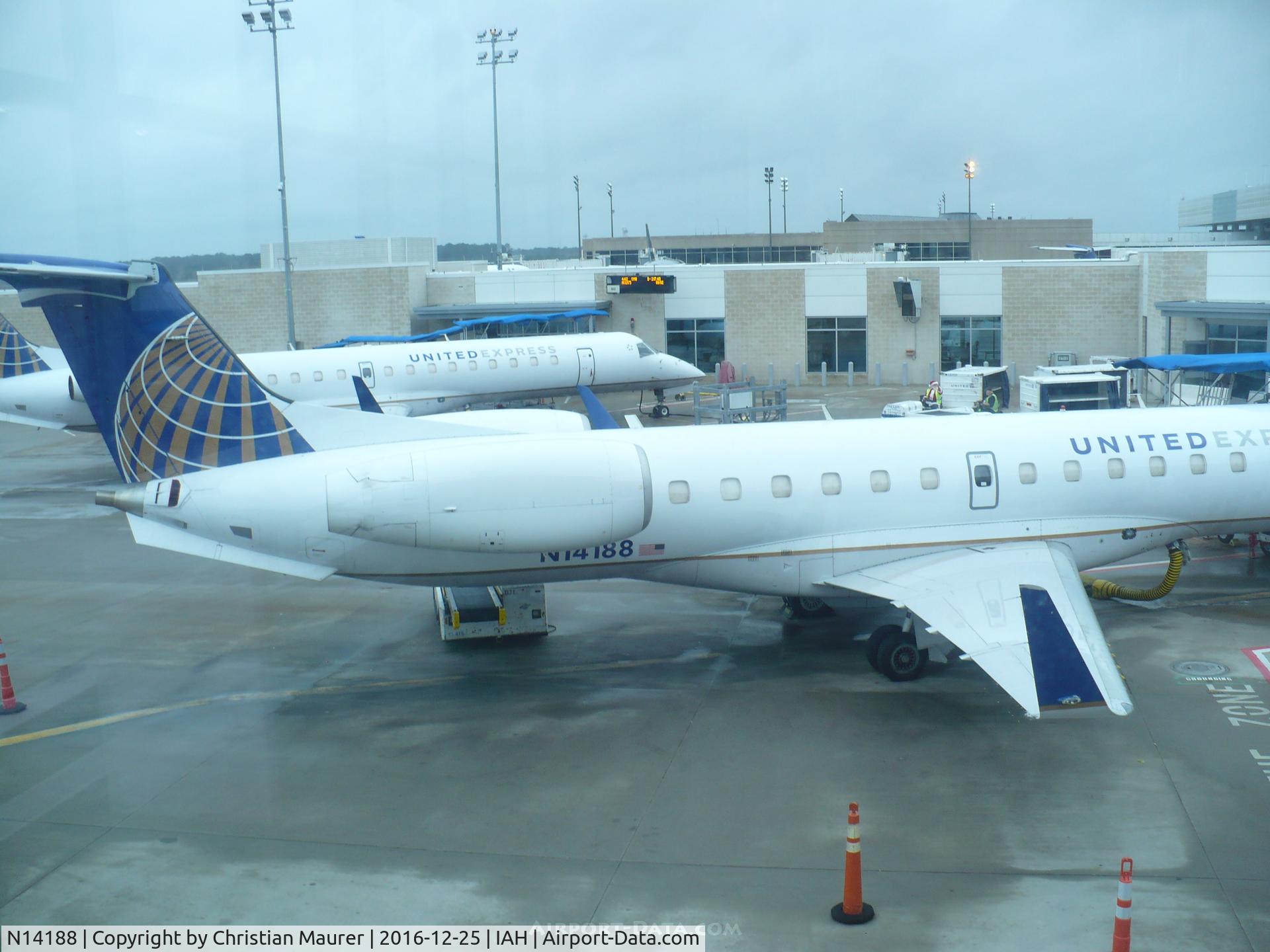 N14188, 2005 Embraer ERJ-145XR (EMB-145XR) C/N 14500929, ERJ145XR