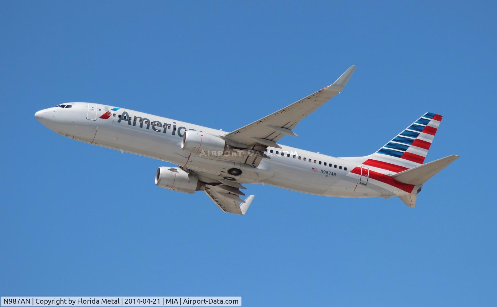 N987AN, 2009 Boeing 737-823 C/N 31069, American