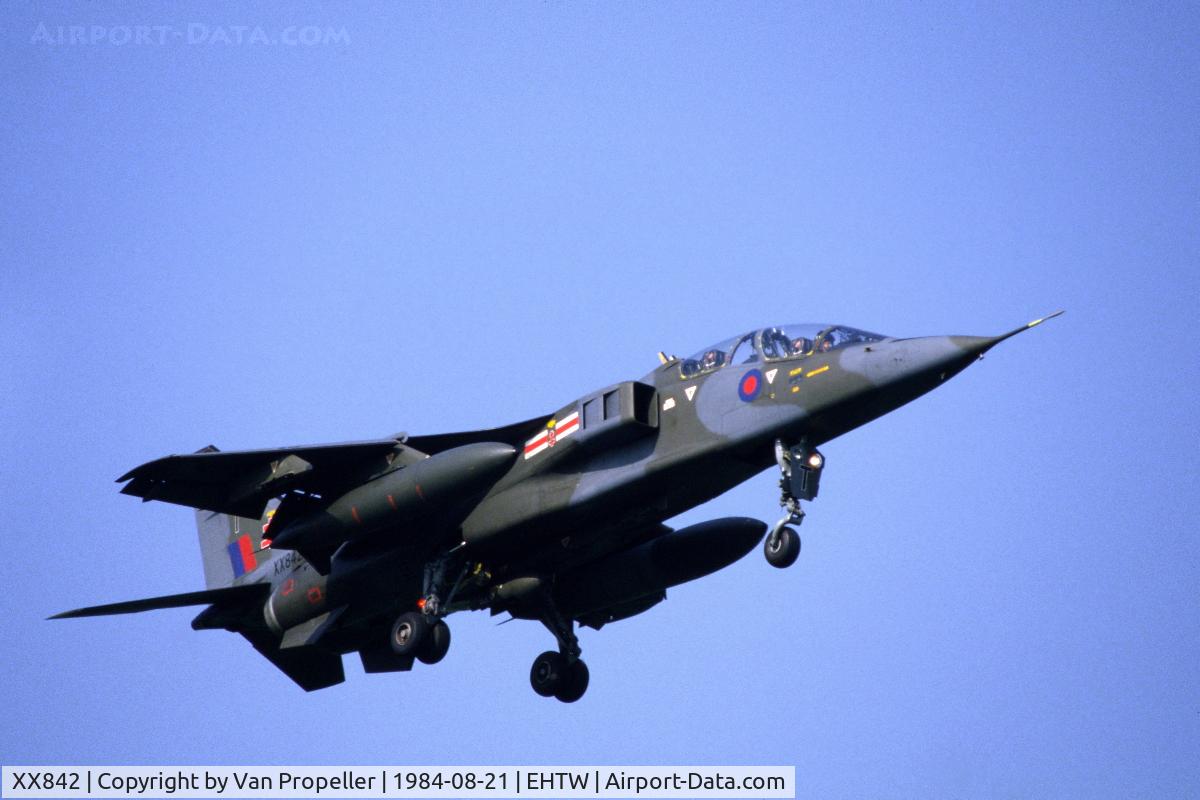 XX842, 1975 Sepecat Jaguar T.2A C/N B.30, Royal Air Force 41 sqn Jaguar T.2 landing at Twente air base, 1984