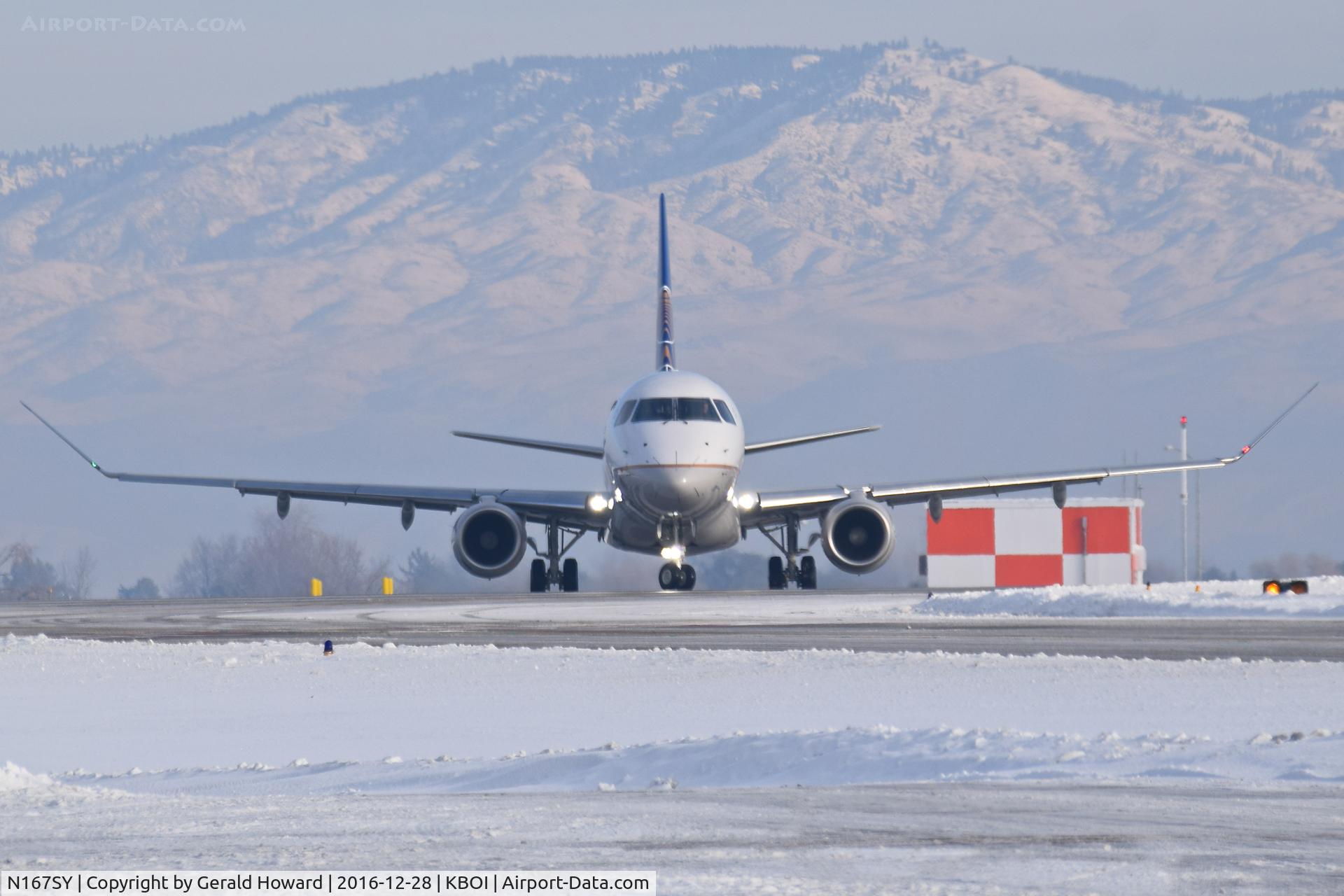 N167SY, 2016 Embraer 175LR (ERJ-170-200LR) C/N 17000616, Turning off Taxiway Juliet onto RWY 10R.
