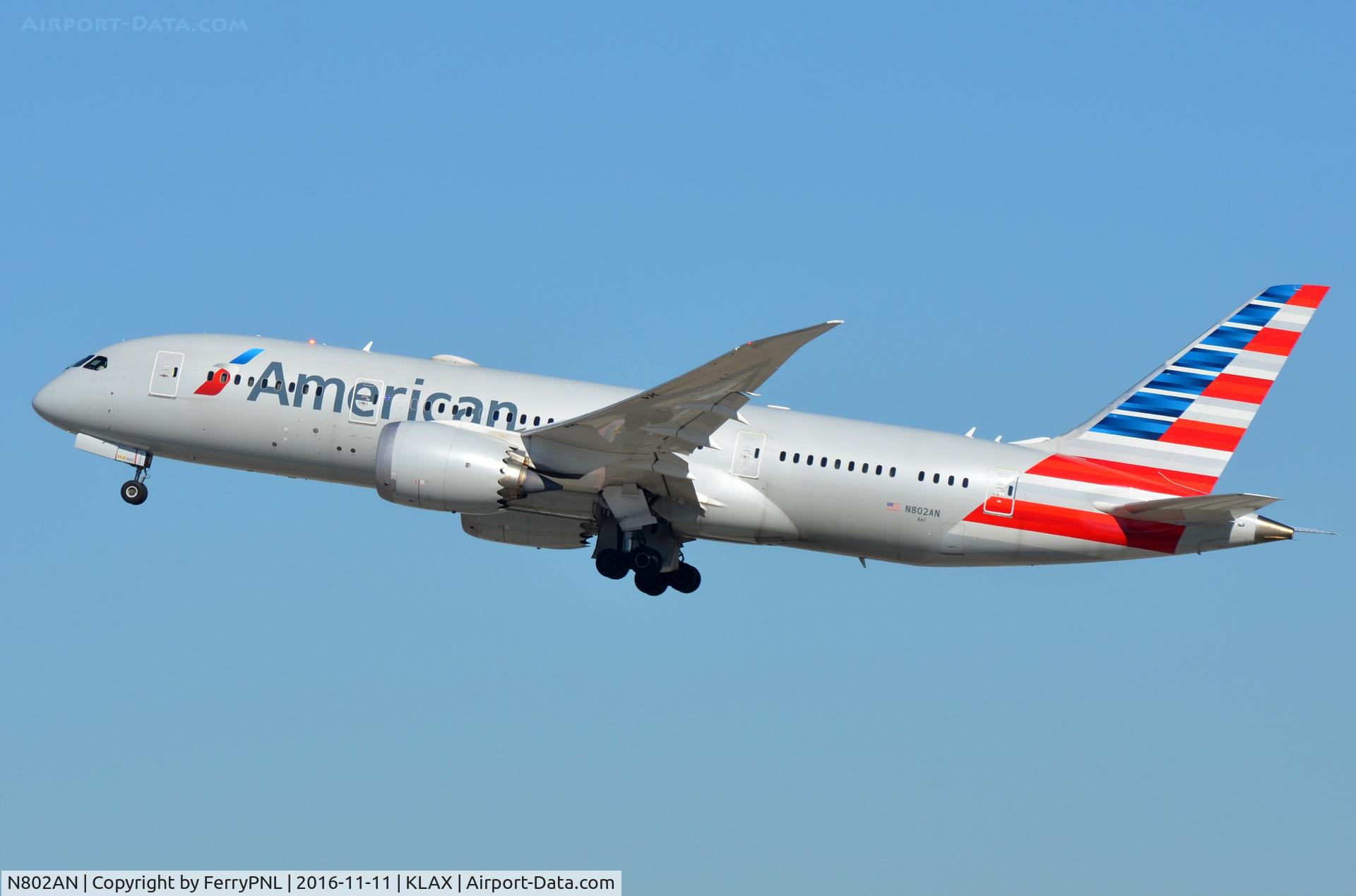 N802AN, 2016 Boeing 787-9 Dreamliner C/N 40639, American B788 departing LAX