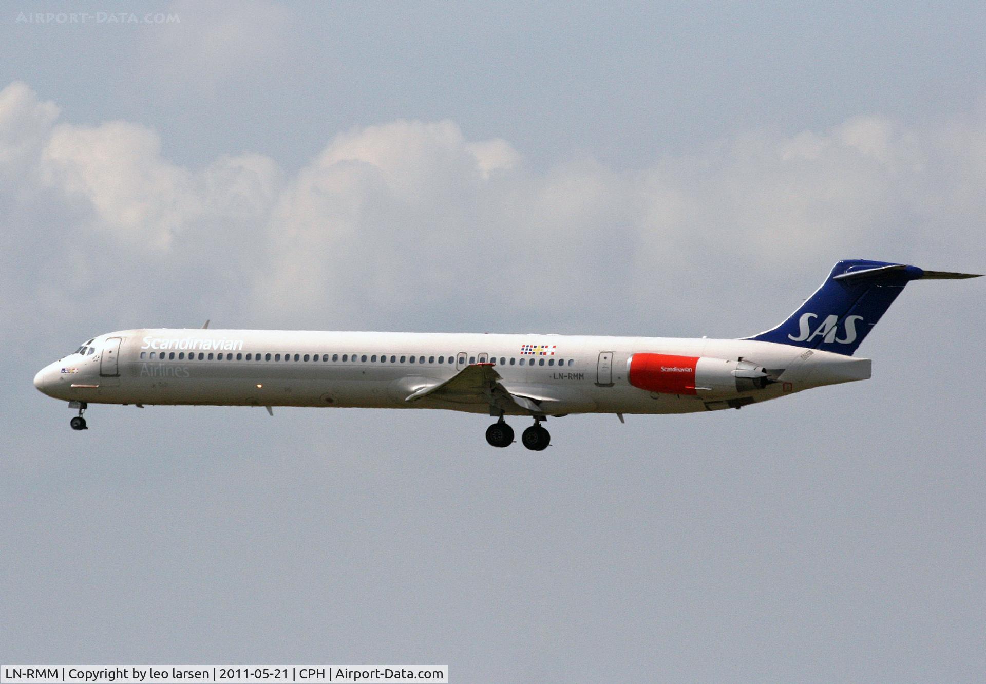 LN-RMM, 1991 McDonnell Douglas MD-81 (DC-9-81) C/N 53005, Copenhagen 21.5.11