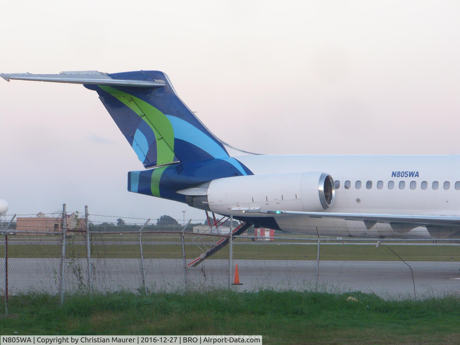 N805WA, 1996 McDonnell Douglas MD-83 (DC-9-83) C/N 53470, World Atlantic MD-83 Tail Section