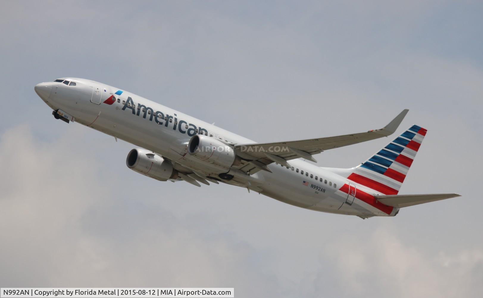 N992AN, 2009 Boeing 737-823 C/N 31071, American