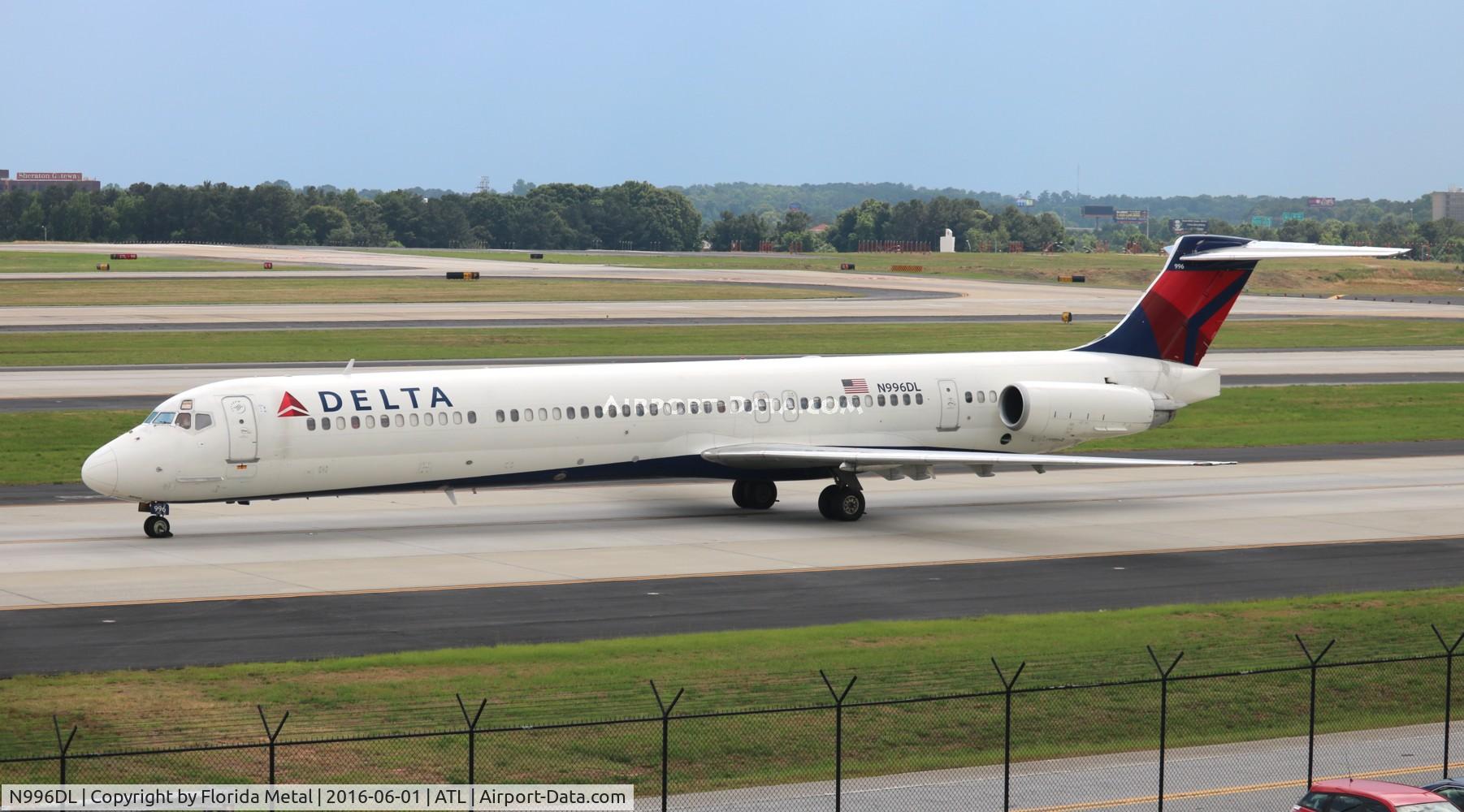 N996DL, 1991 McDonnell Douglas MD-88 C/N 53363, Delta