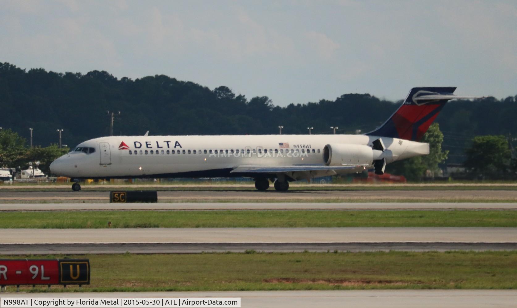 N998AT, 2002 Boeing 717-200 C/N 55142, Delta