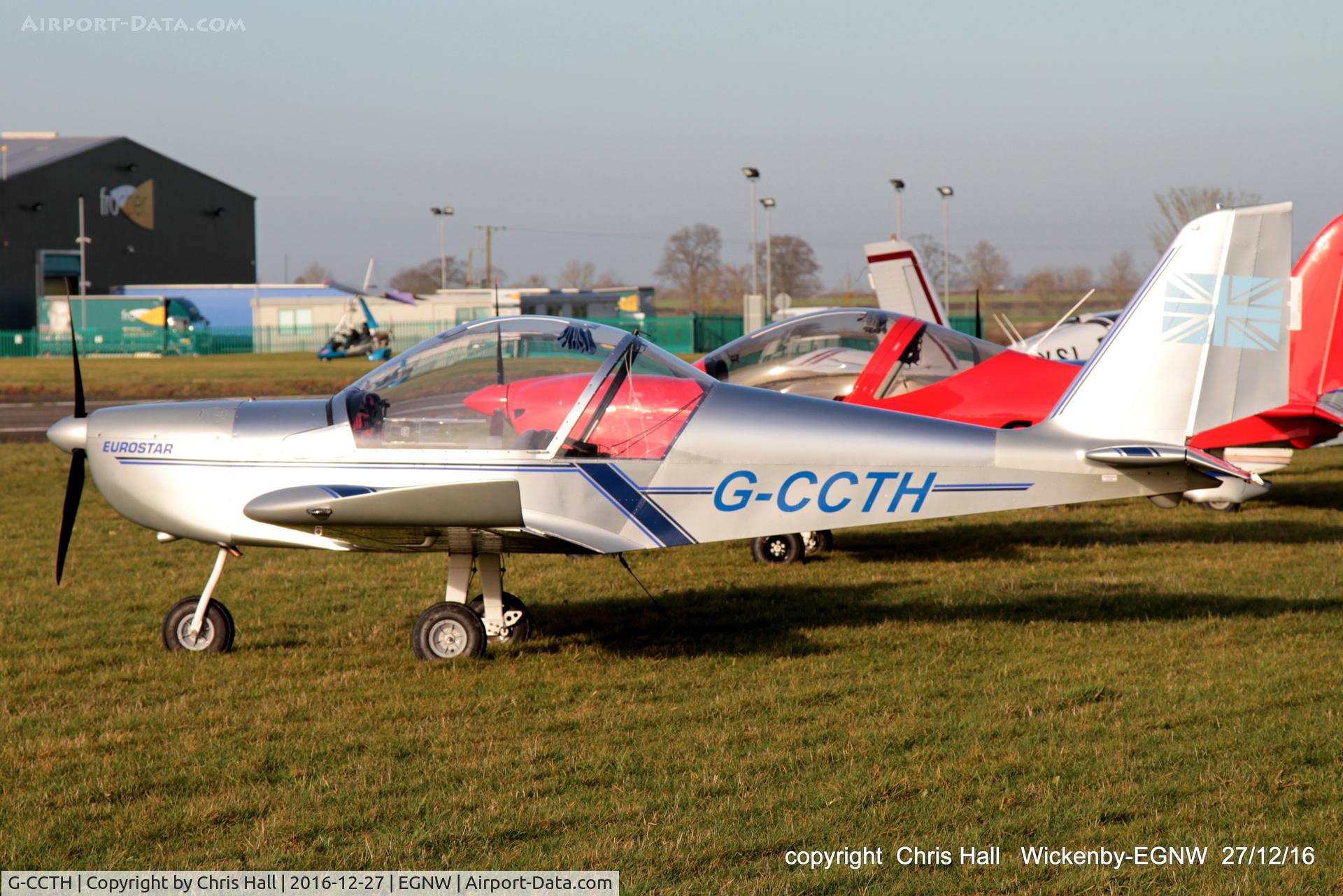 G-CCTH, 2004 Cosmik EV-97 TeamEurostar UK C/N 2005, at the Wickenby 