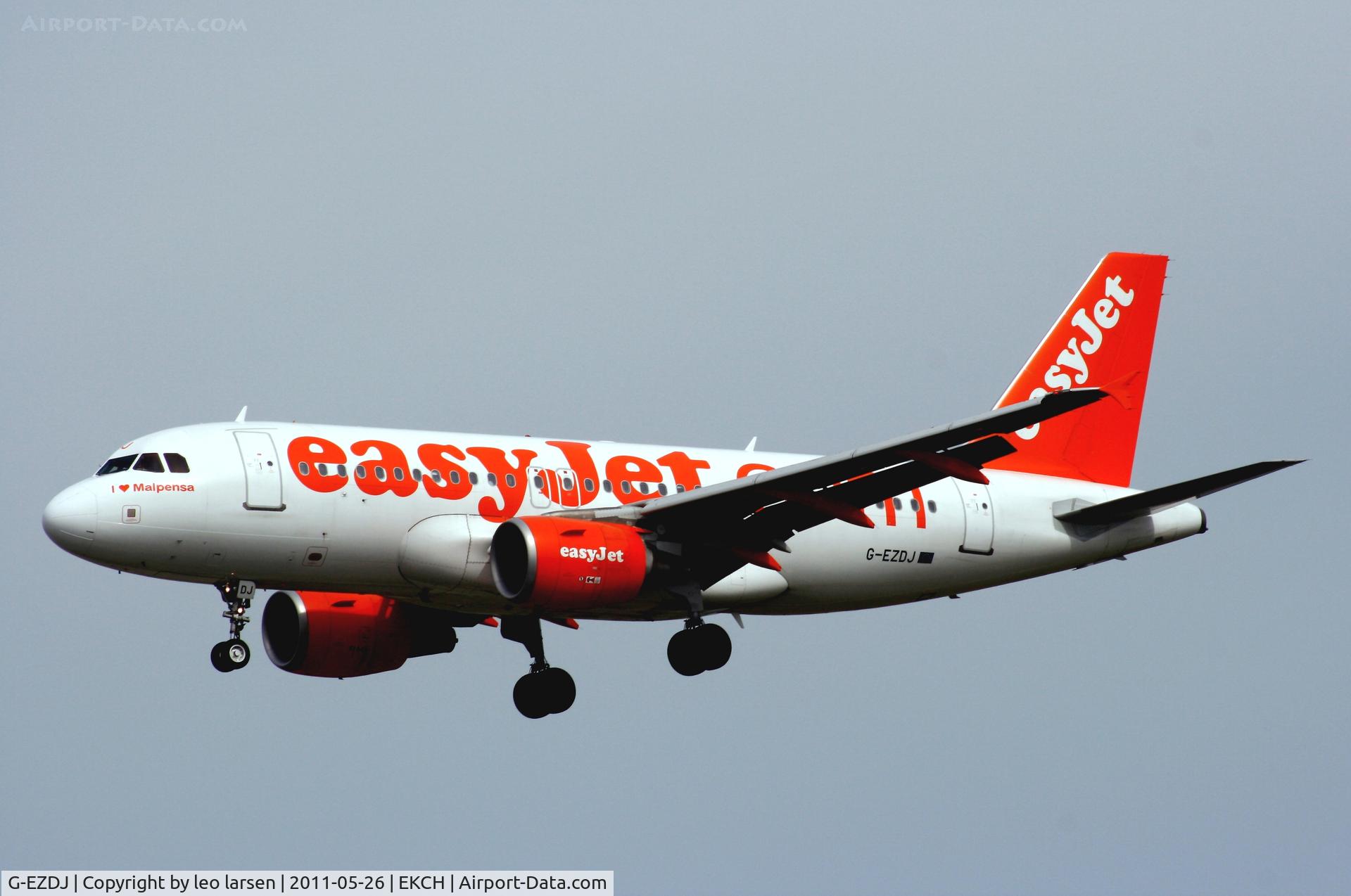G-EZDJ, 2008 Airbus A319-111 C/N 3544, Copenhagen 26.5.11