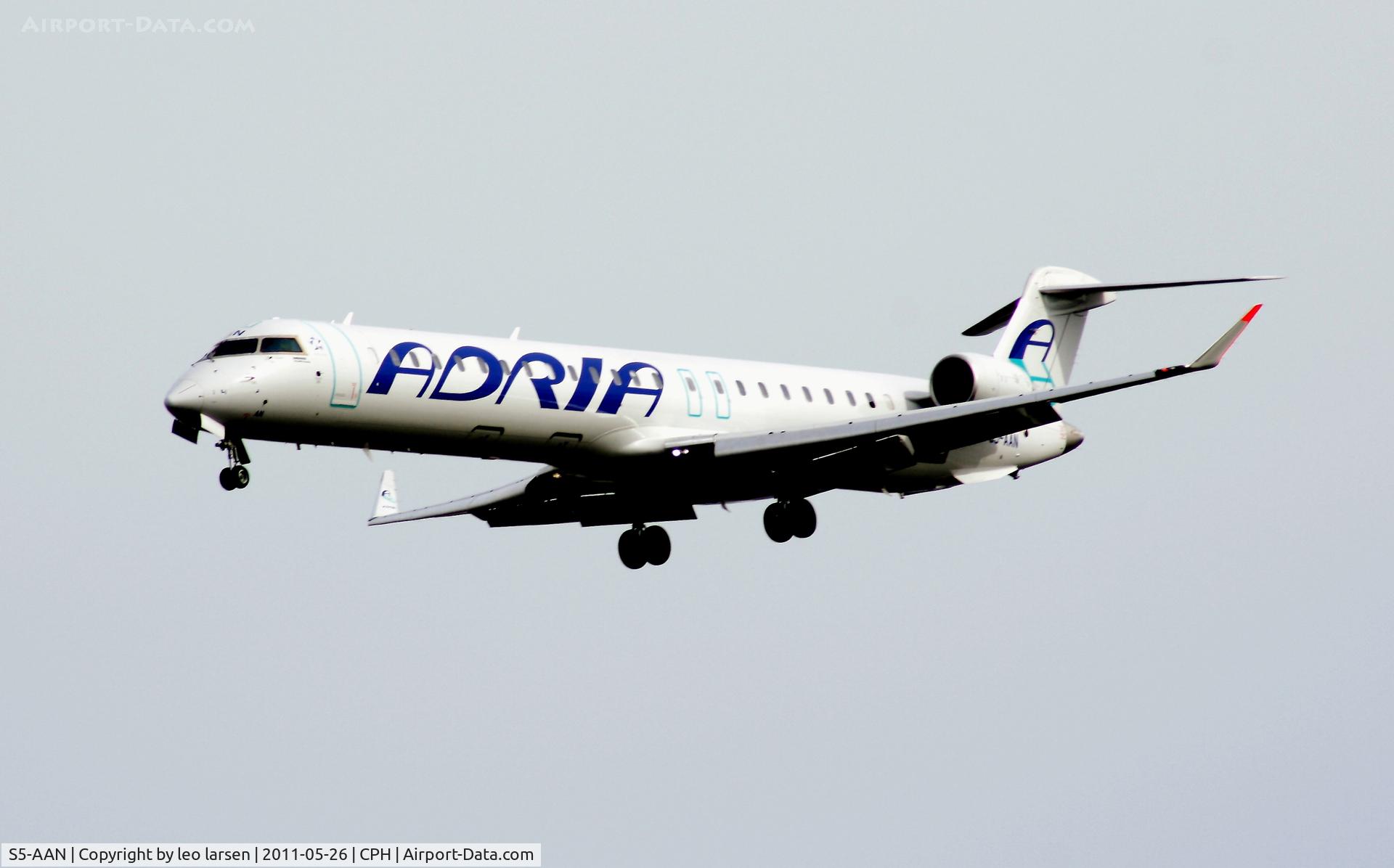S5-AAN, 2008 Bombardier CRJ-900 NG (CL-600-2D24) C/N 15207, Copenhagen 26.5.11