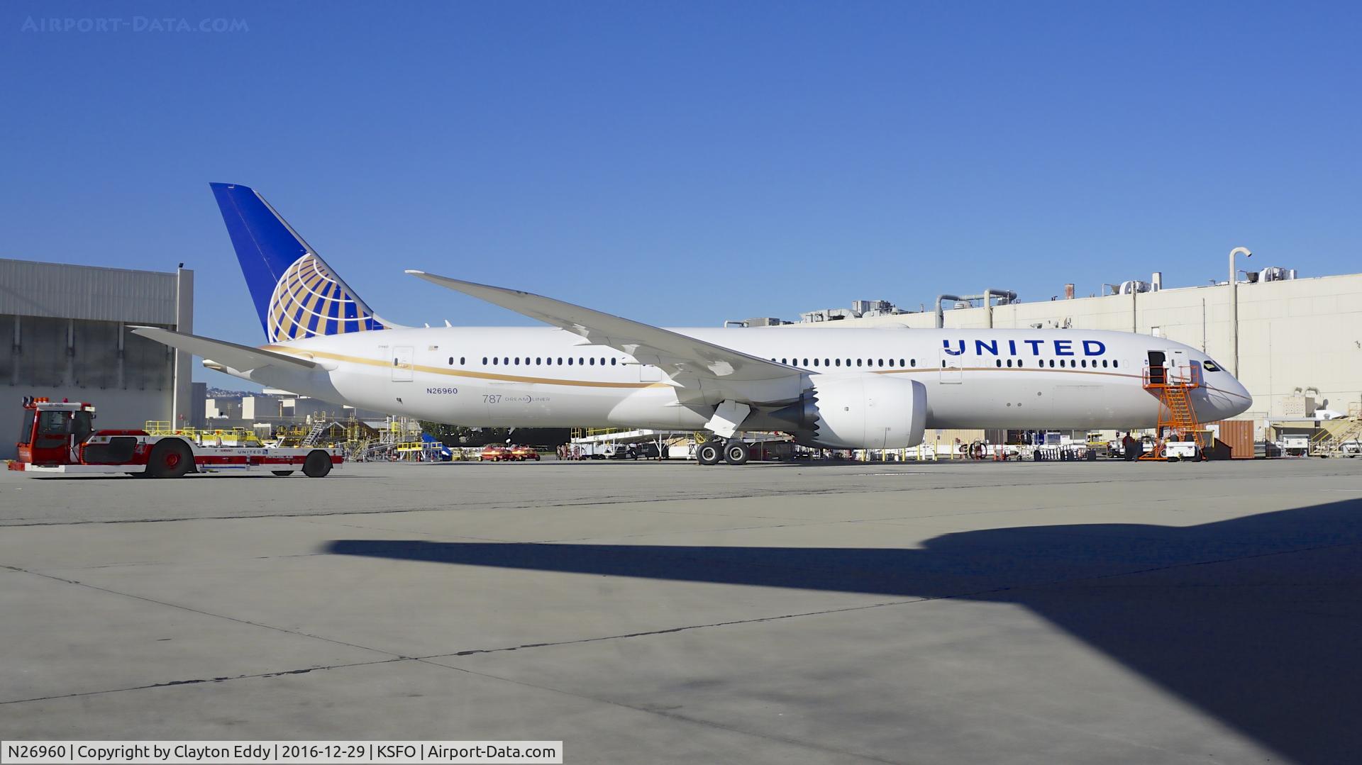 N26960, 2015 Boeing 787-9 Dreamliner Dreamliner C/N 36408, SFO 2016.
