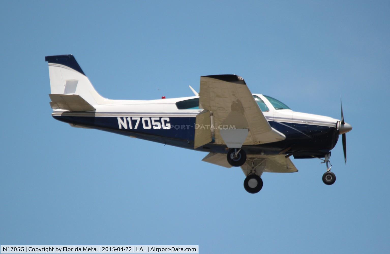 N1705G, 1962 Beech 35-B33 Debonair C/N CD-479, Beech 33