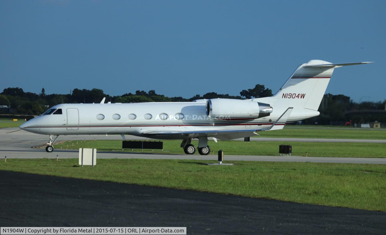 N1904W, 1994 Gulfstream Aerospace G-IV SP C/N 1237, Gulfstream IV