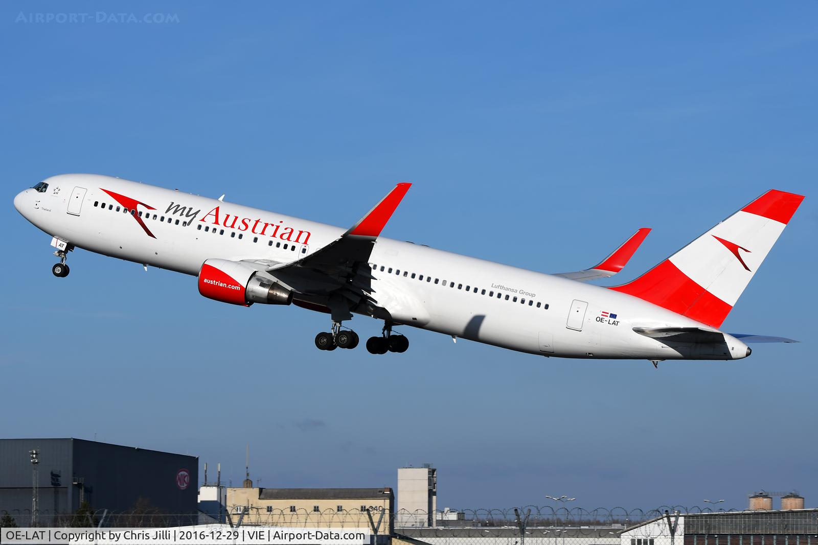OE-LAT, 1991 Boeing 767-31A C/N 25273, Austrian Airlines