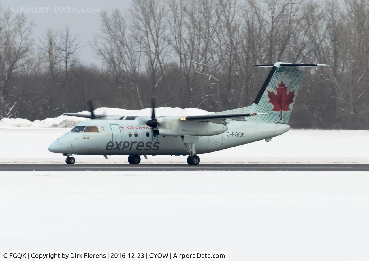 C-FGQK, 1989 De Havilland Canada DHC-8-102 Dash 8 C/N 193, Departing for Quebec City.