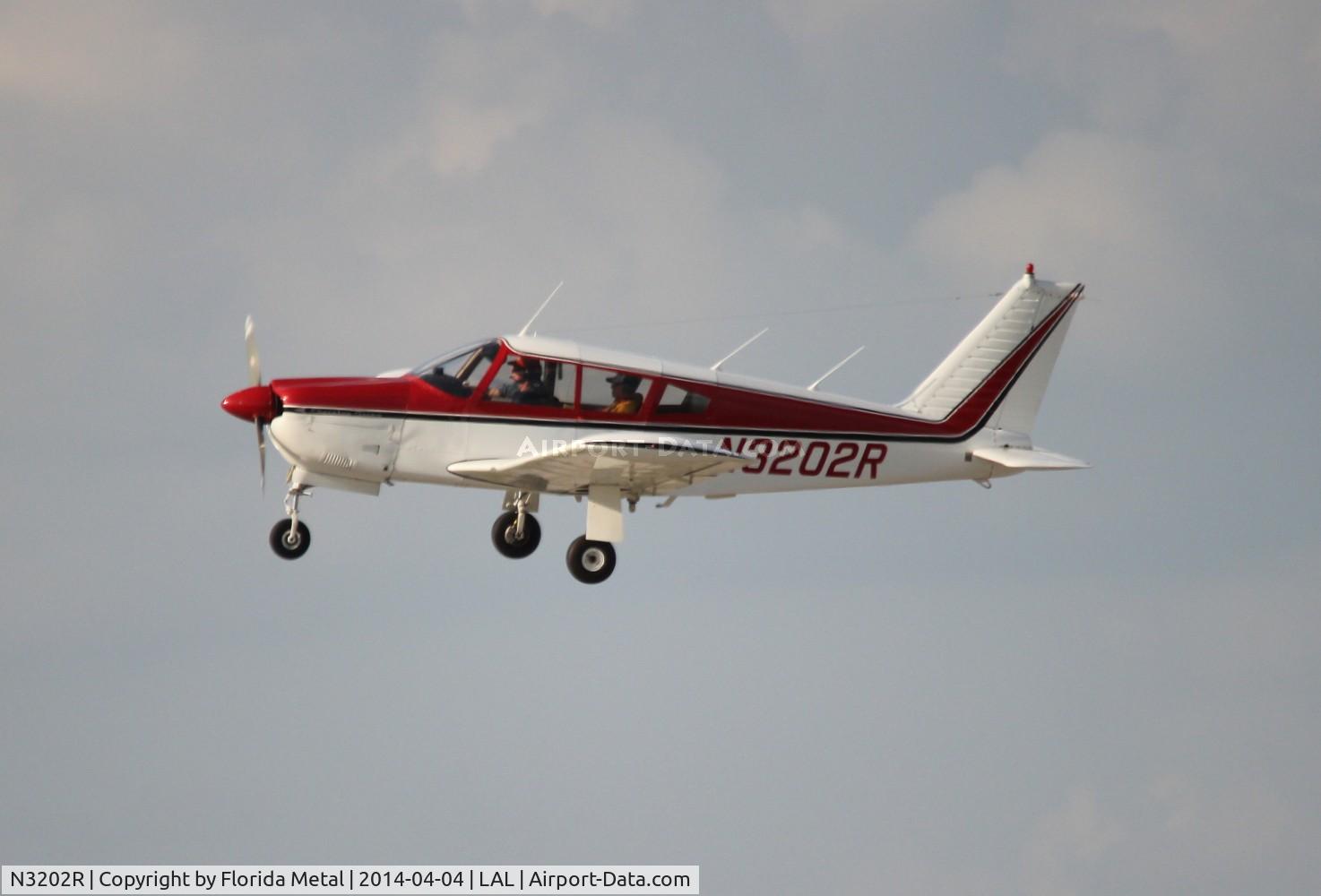 N3202R, 1969 Piper PA-28R-180 Cherokee Arrow C/N 28R-31127, PA-28R-180