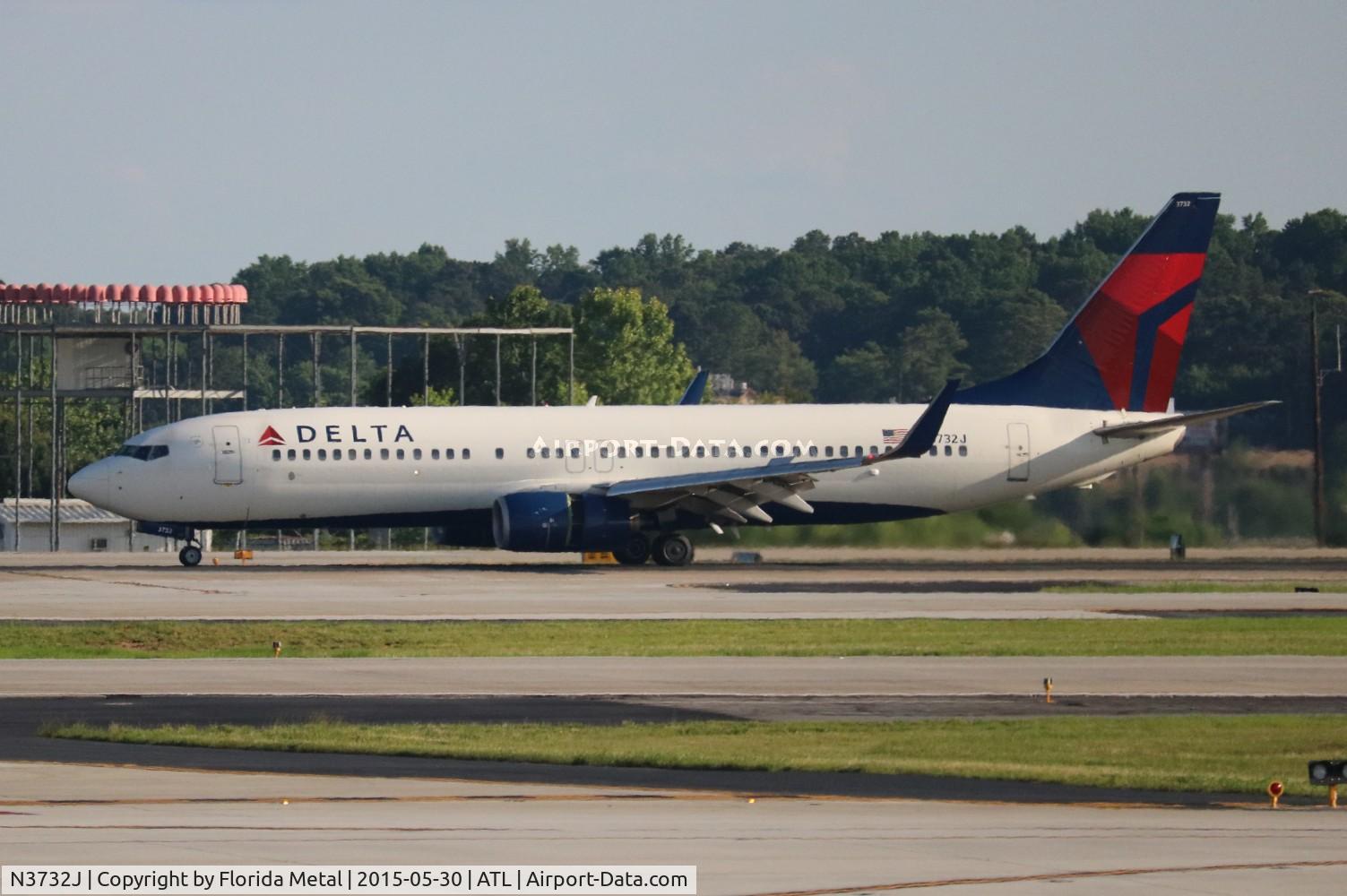 N3732J, 2000 Boeing 737-832 C/N 30380, Delta