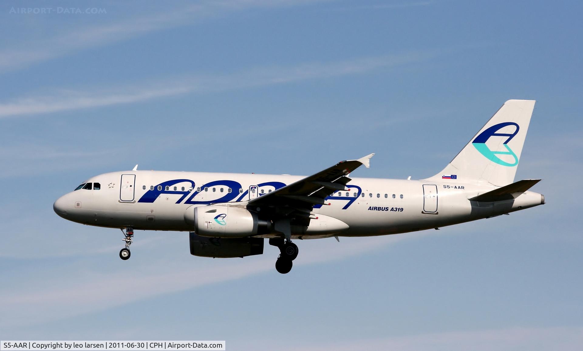 S5-AAR, 2010 Airbus A319-132 C/N 4301, Copenhagen 30.6.11