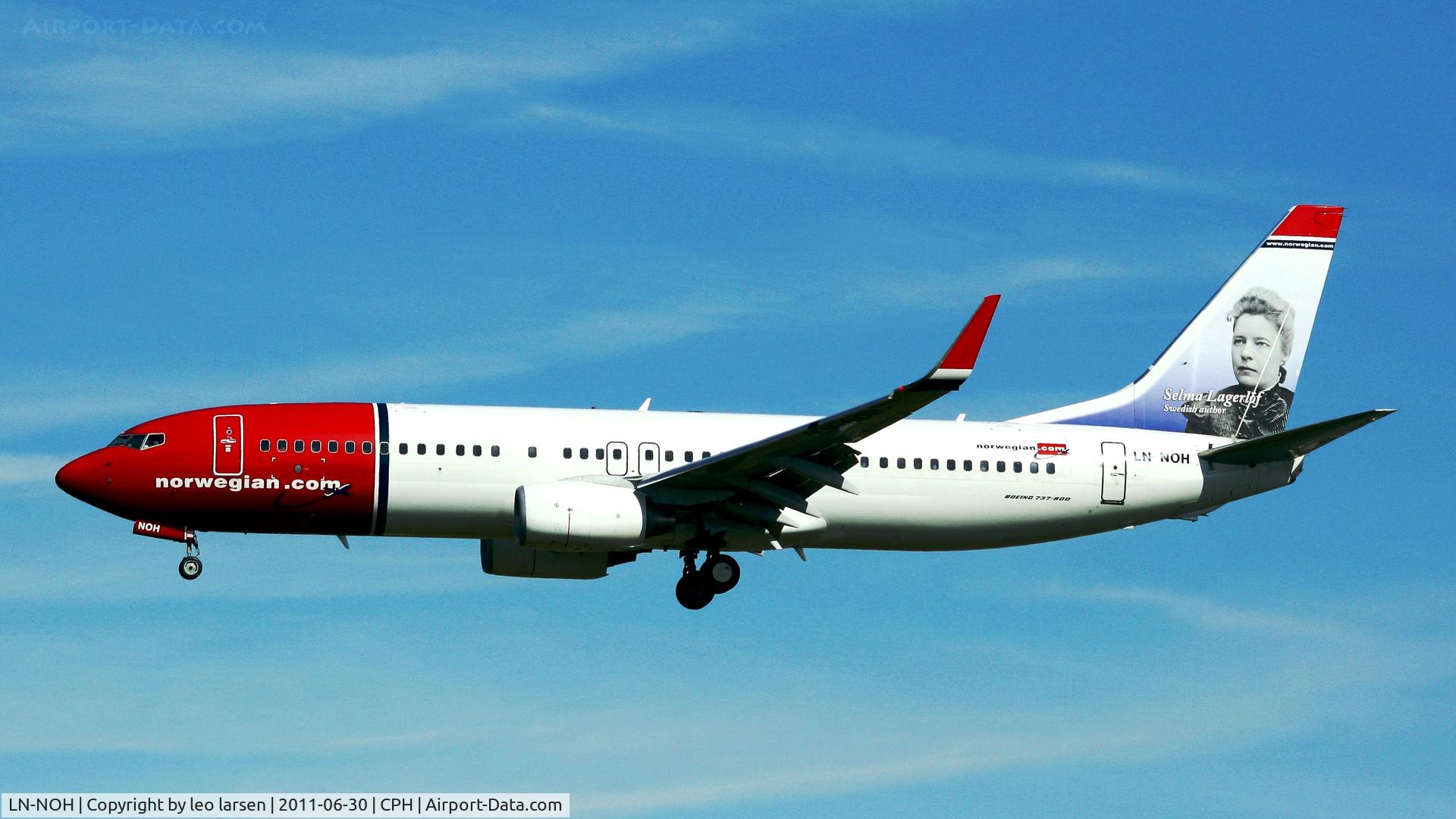 LN-NOH, 2009 Boeing 737-86N C/N 36814, Copenhagen 30.6.11