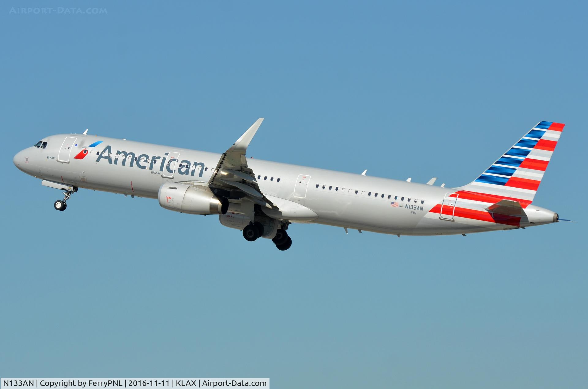 N133AN, 2015 Airbus A321-200 C/N 6482, Departure of American A321