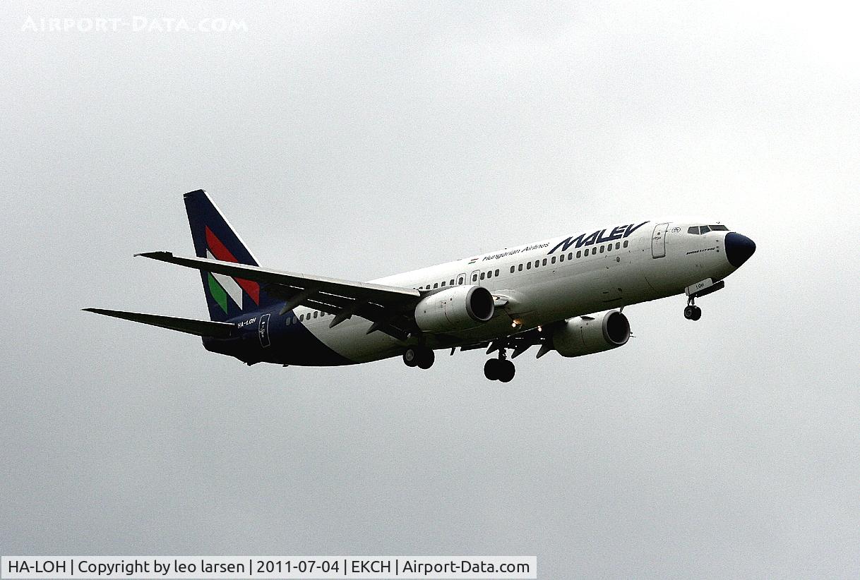 HA-LOH, 2004 Boeing 737-8Q8 C/N 30667, Copenhagen 4.7.11