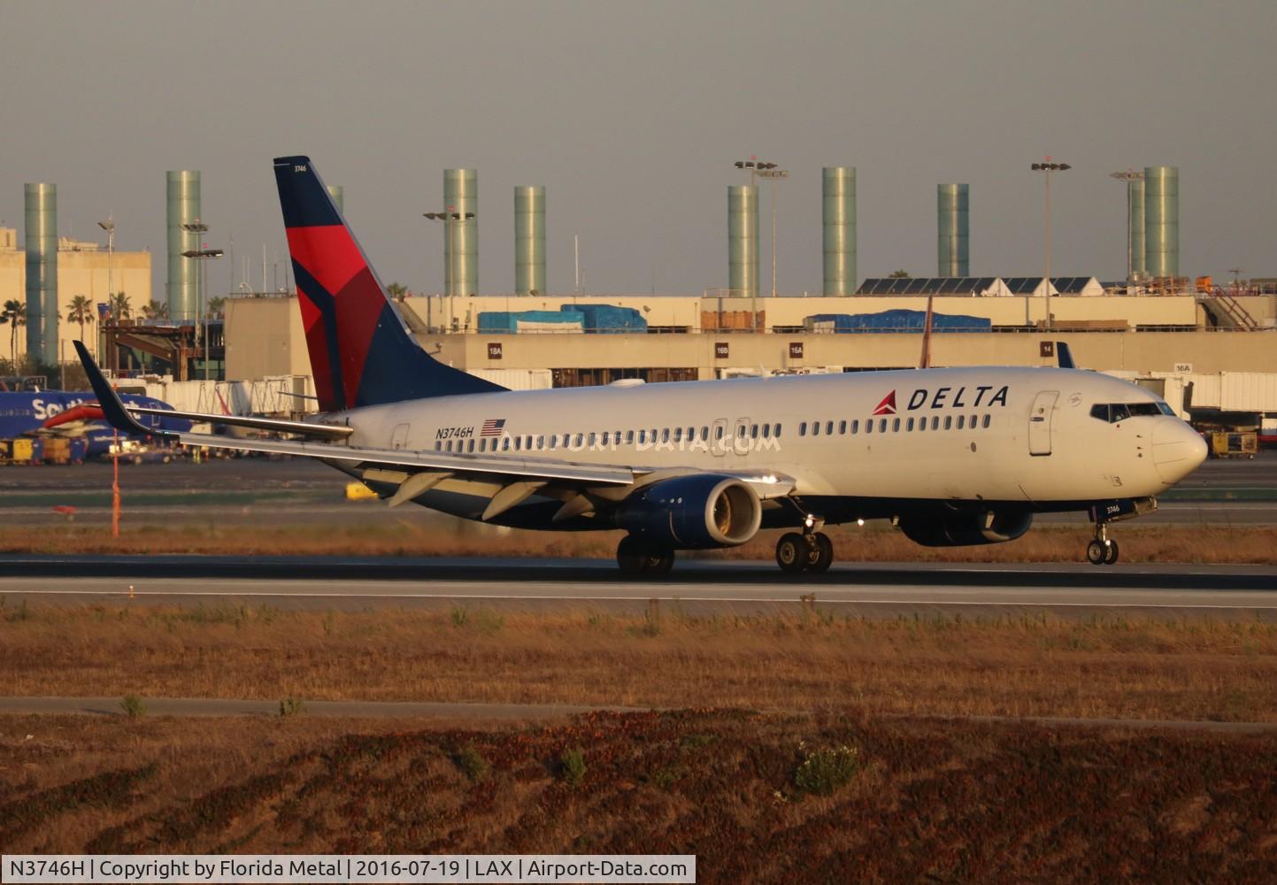 N3746H, 2001 Boeing 737-832 C/N 30488, Delta