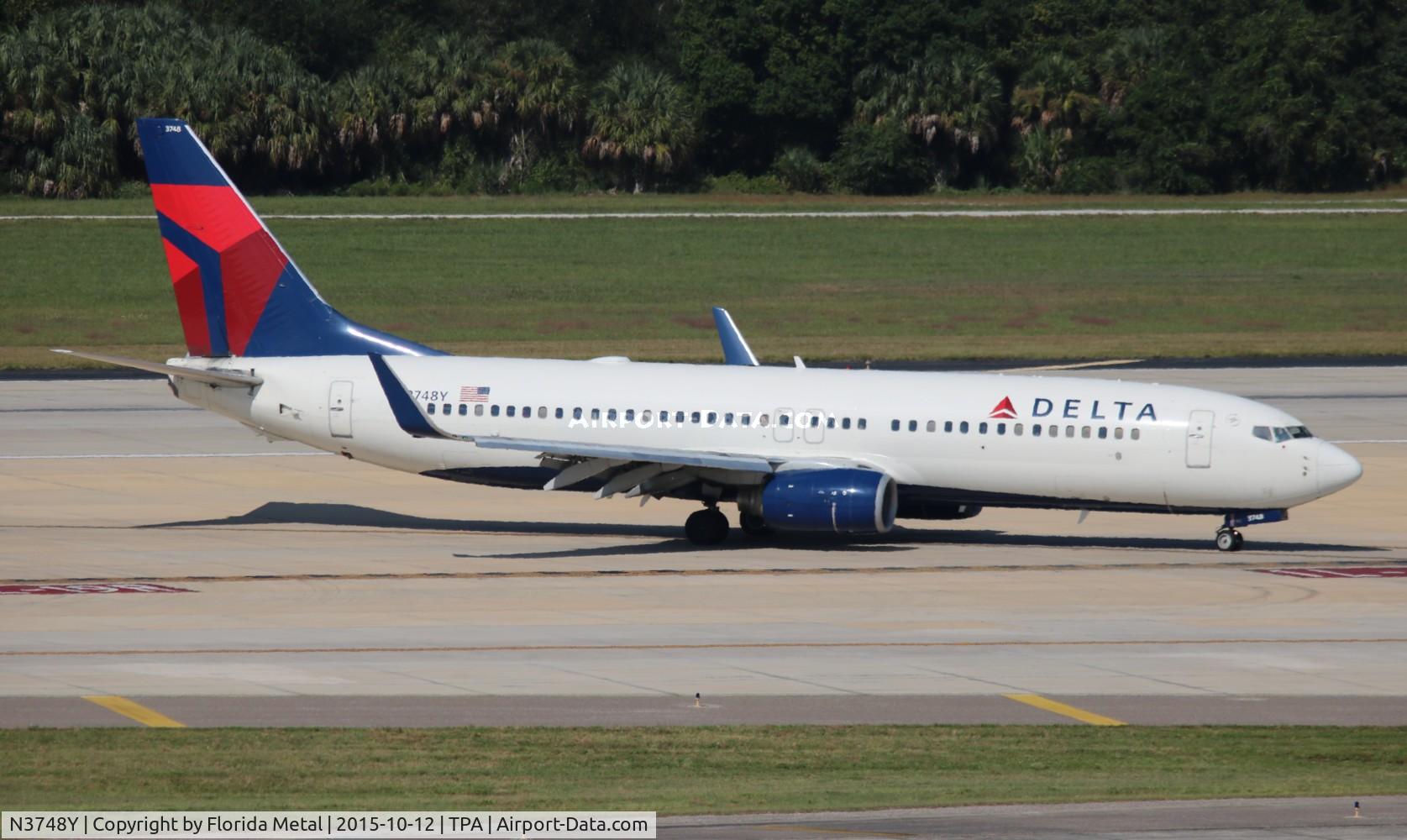 N3748Y, 2001 Boeing 737-832 C/N 30489, Delta