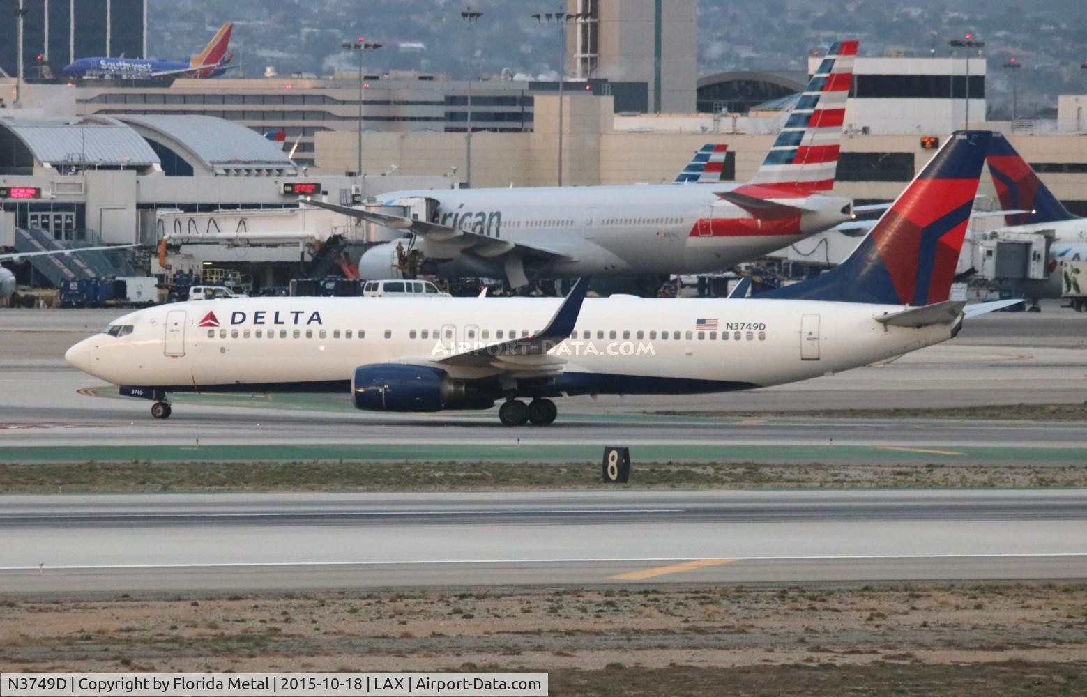 N3749D, 2001 Boeing 737-832 C/N 30490, Delta