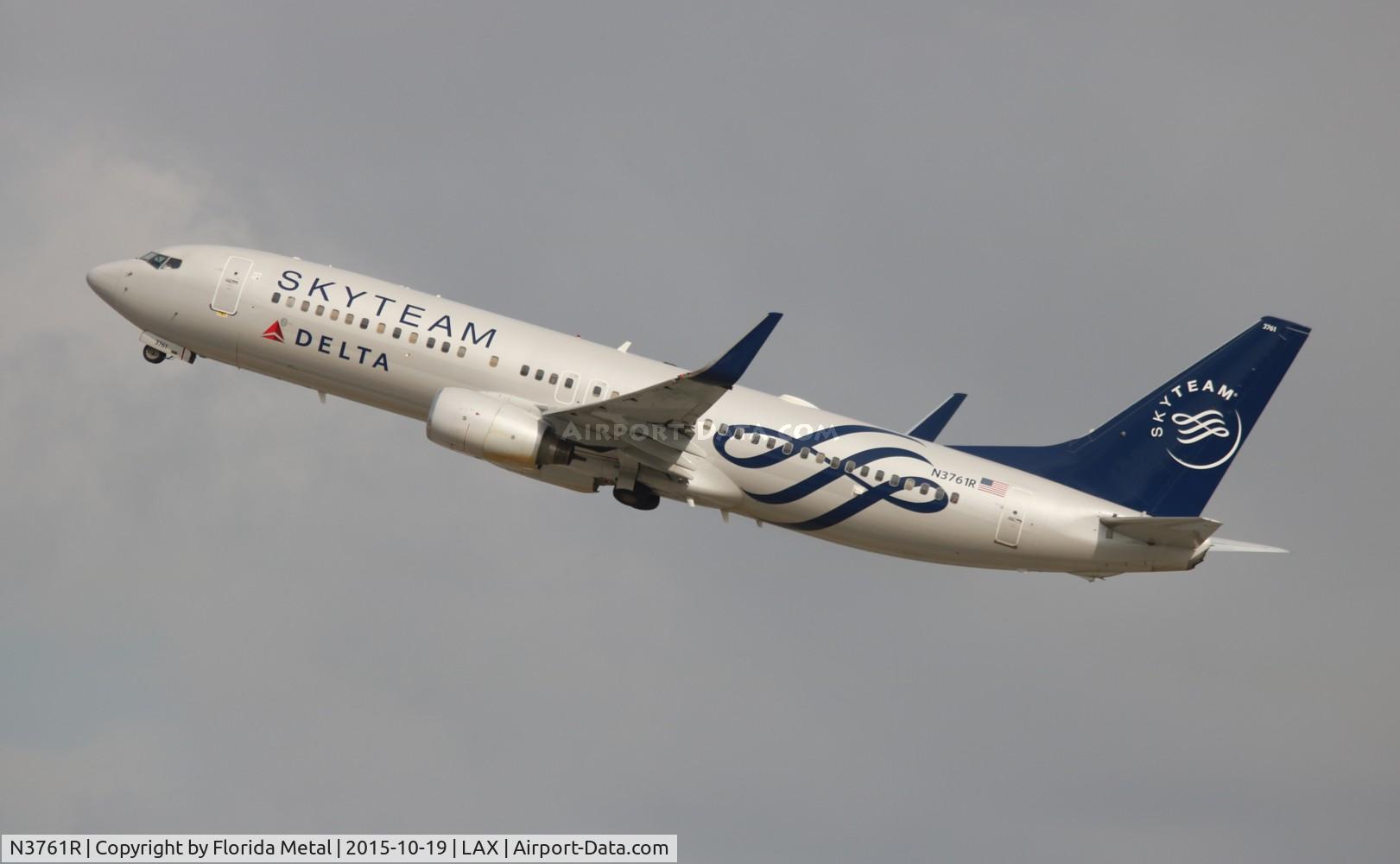 N3761R, 2001 Boeing 737-832 C/N 29628, Delta