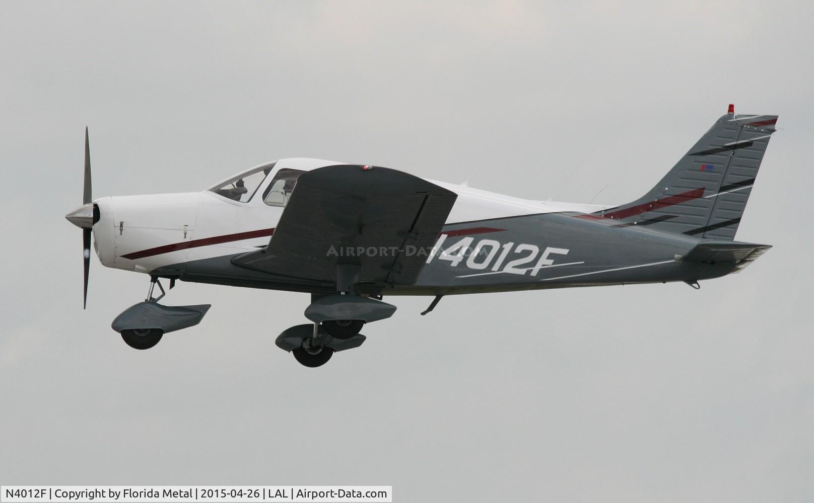 N4012F, 1976 Piper PA-28-140 Cherokee Cruiser C/N 28-7725001, PA-28-140