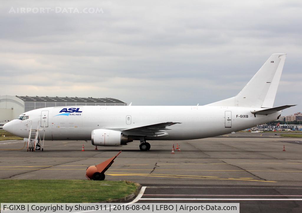 F-GIXB, 1990 Boeing 737-33A(QC) C/N 24789, Parked at the Cargo apron with ASL Airlines titles...