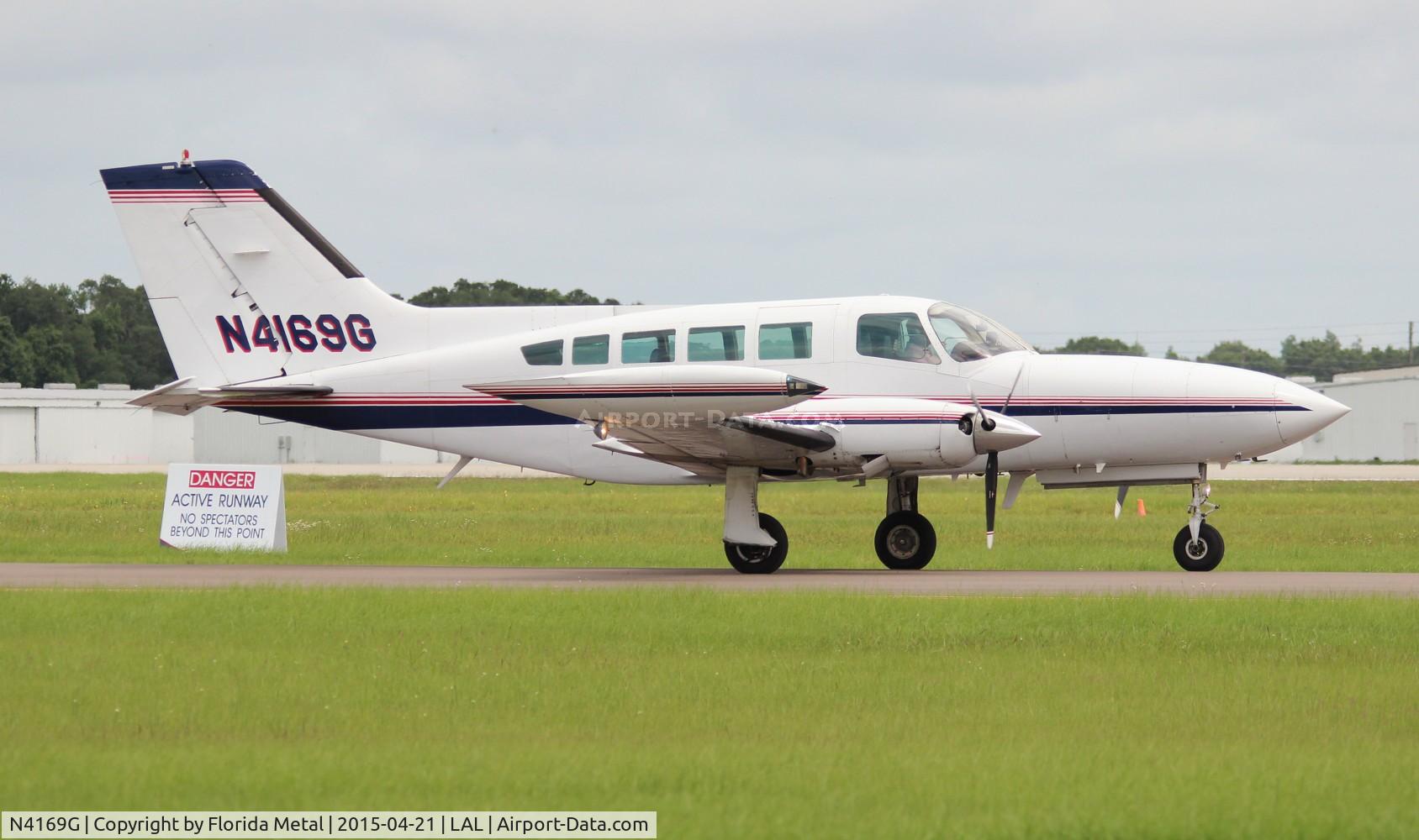 N4169G, Cessna 402B Businessliner C/N 402B1215, Cessna 402B