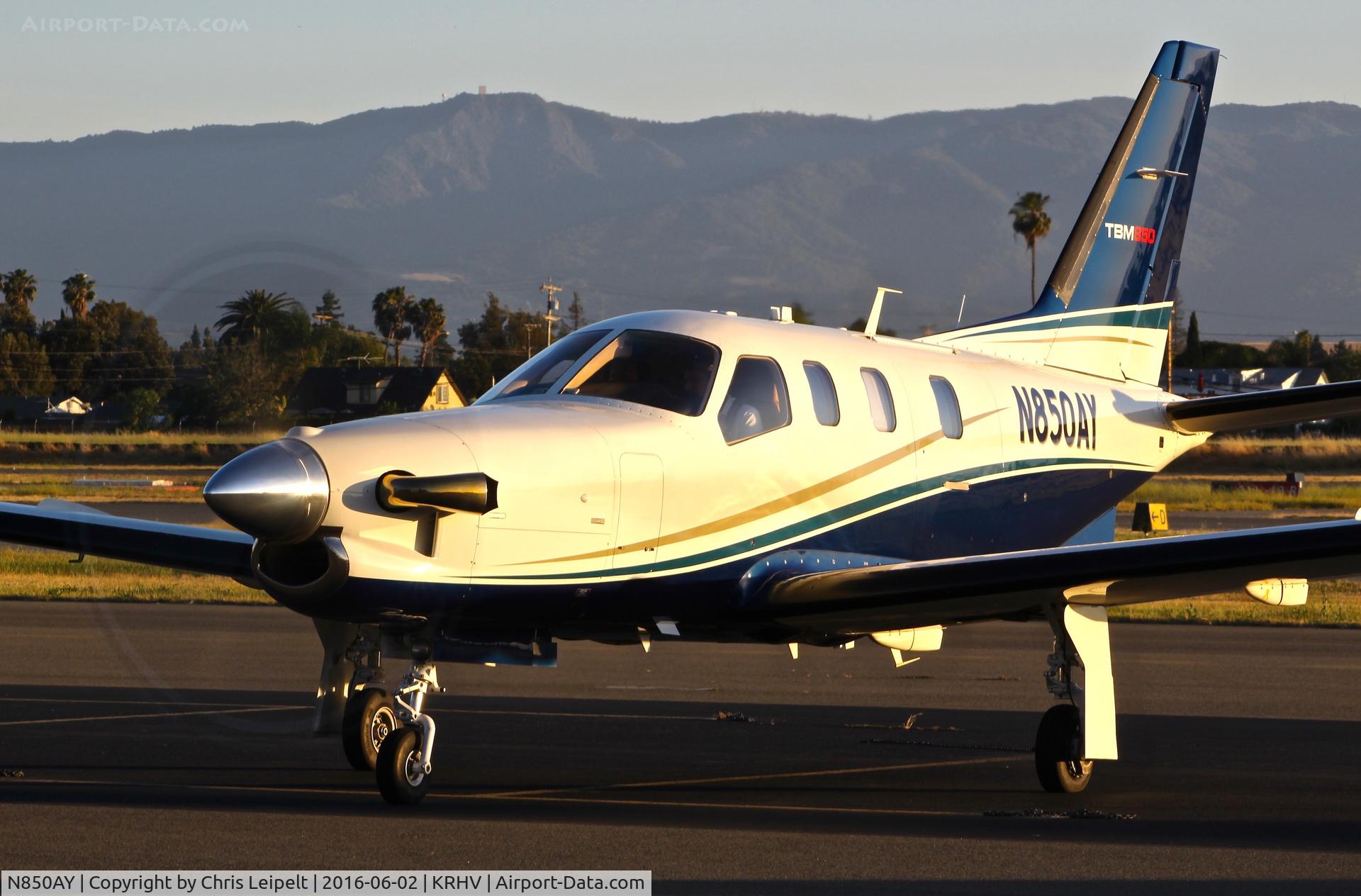 N850AY, 2013 Socata TBM-850 C/N 651, Flyers Transportation LLC (Auburn, CA) 2013 TBM-850 departing at Reid Hillview Airport, San Jose, CA.