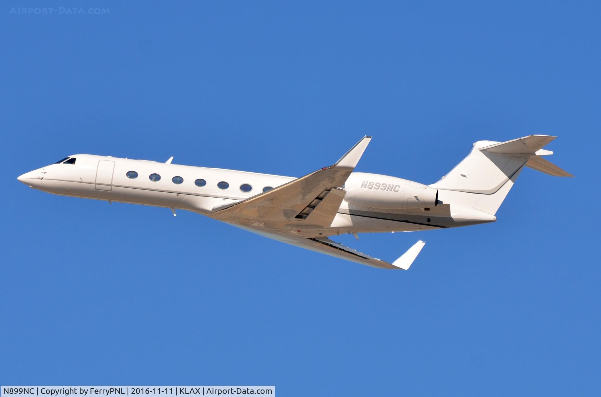 N899NC, 2012 Gulfstream Aerospace G550 C/N 5401, Gulfstream 550 departing LAX