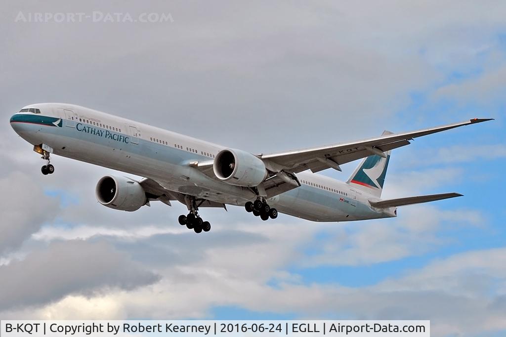B-KQT, 2014 Boeing 777-367/ER C/N 41766, Arriving 27R
