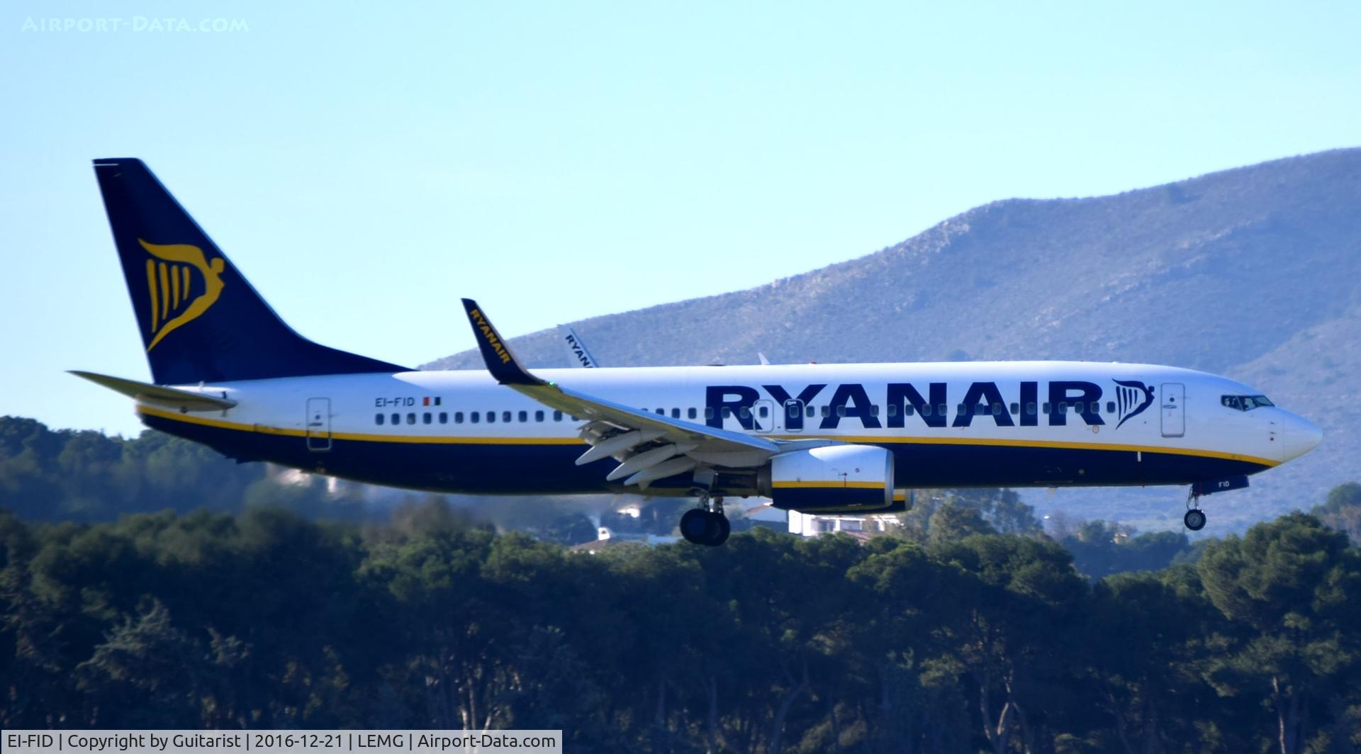EI-FID, 2015 Boeing 737-8AS C/N 44694, At Malaga