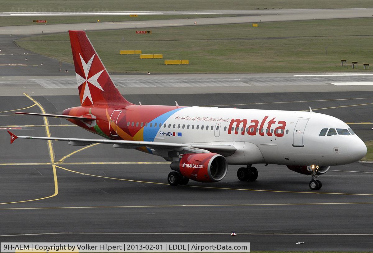 9H-AEM, 2005 Airbus A319-111 C/N 2382, at dus