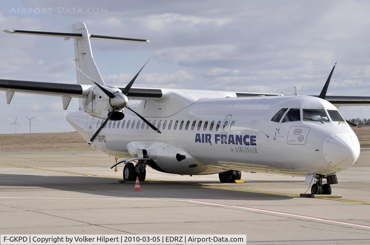 F-GKPD, 1990 ATR 72-202 C/N 177, at zqw